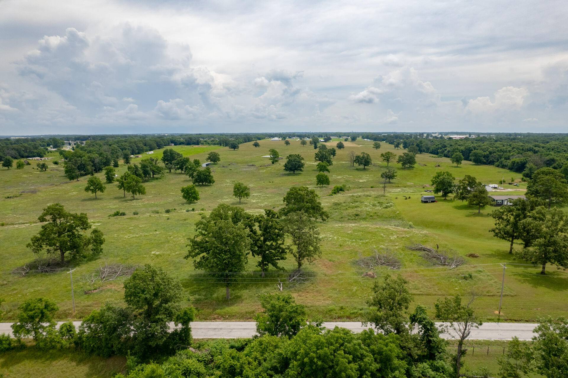 Xx Kodiak RD #08, Neosho, MO 64850