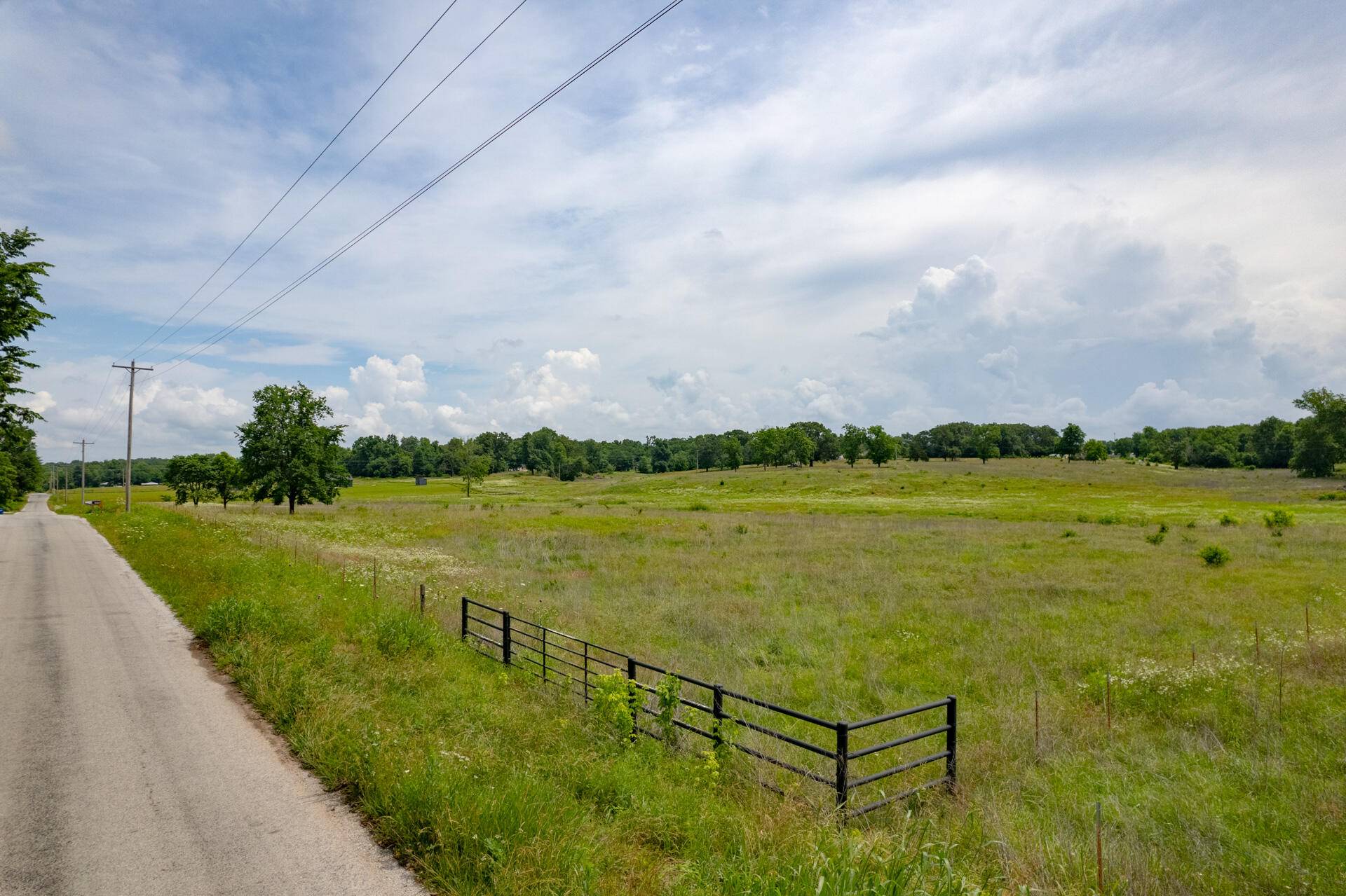 Xx Kodiak RD #4, Neosho, MO 64850