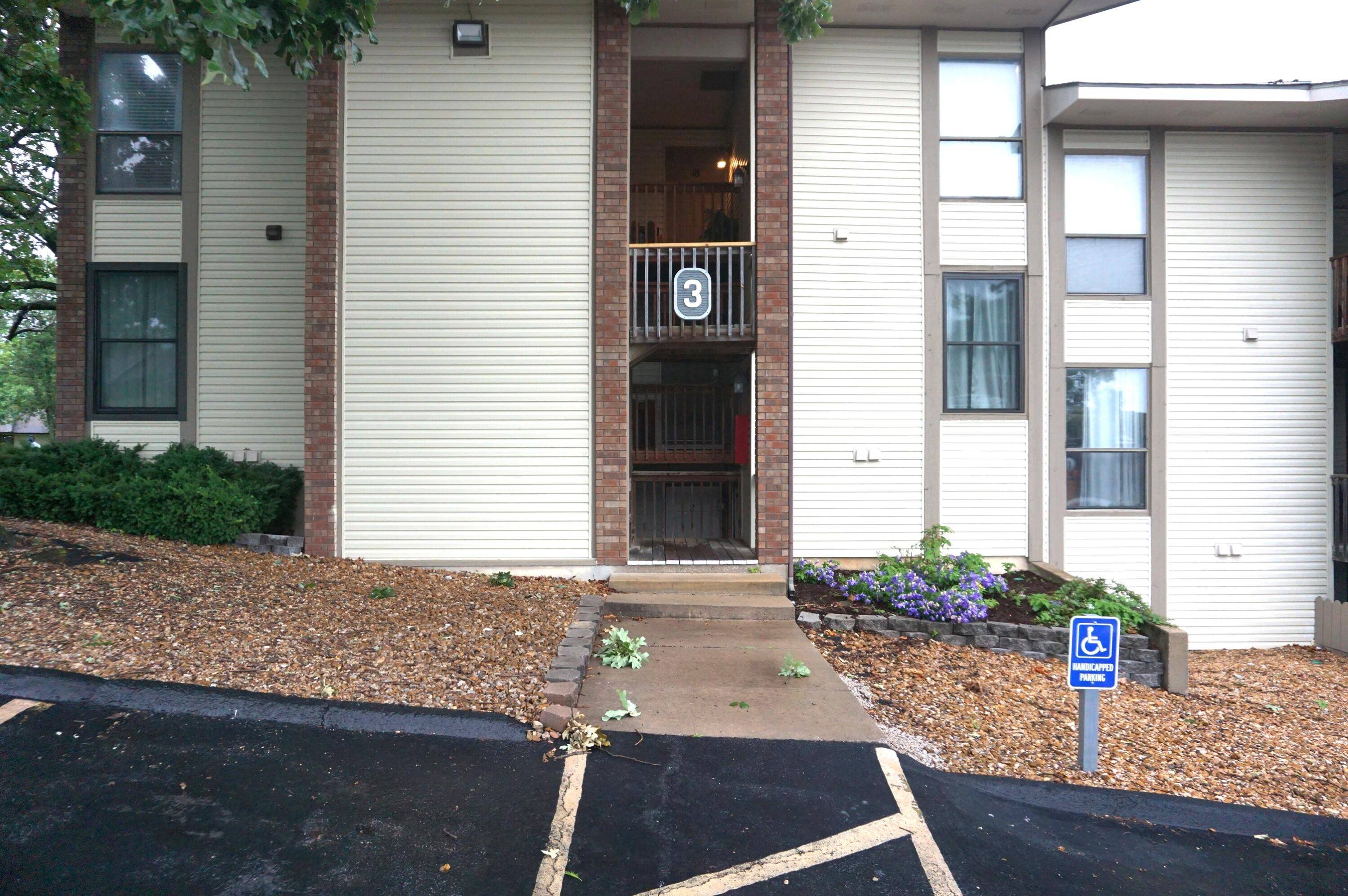 187 Clubhouse DR #2, Branson, MO 65616