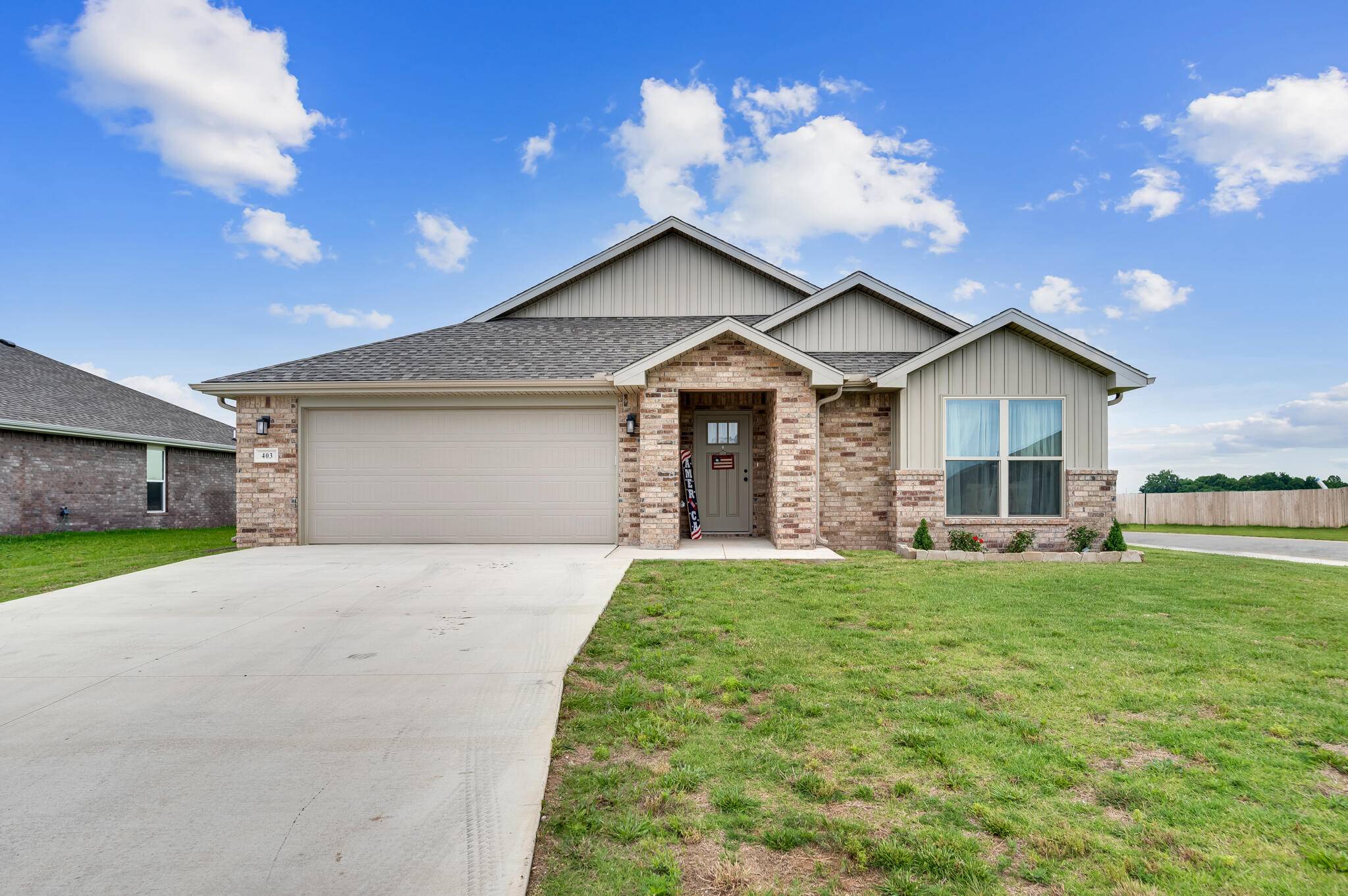 403 Molly Dean DR, Duenweg, MO 64841