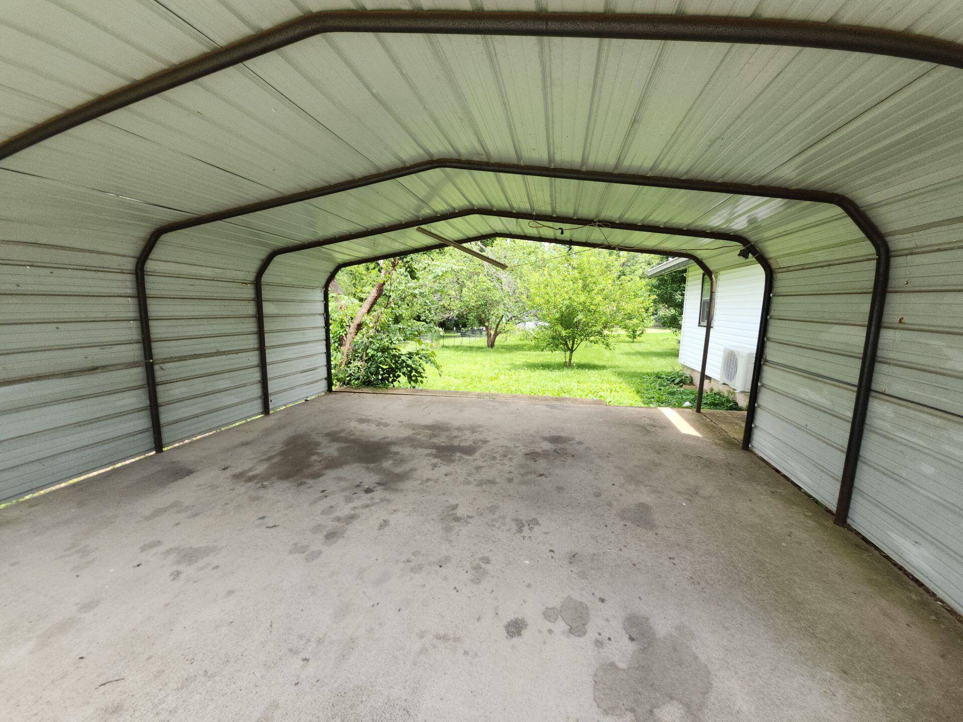 1208 Thomasville RD, Houston, MO 65483
