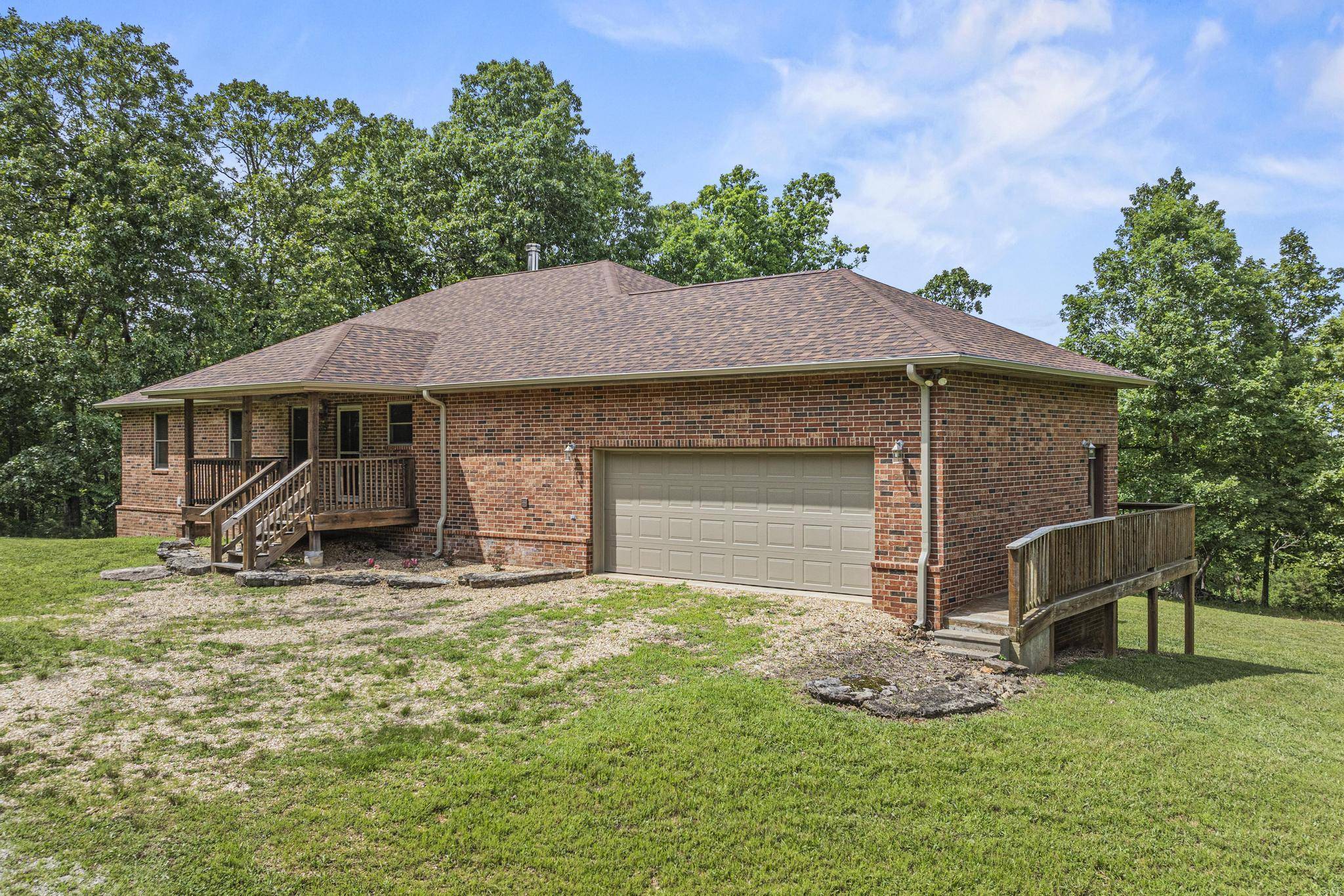 225 Cory's Trail, Theodosia, MO 65761