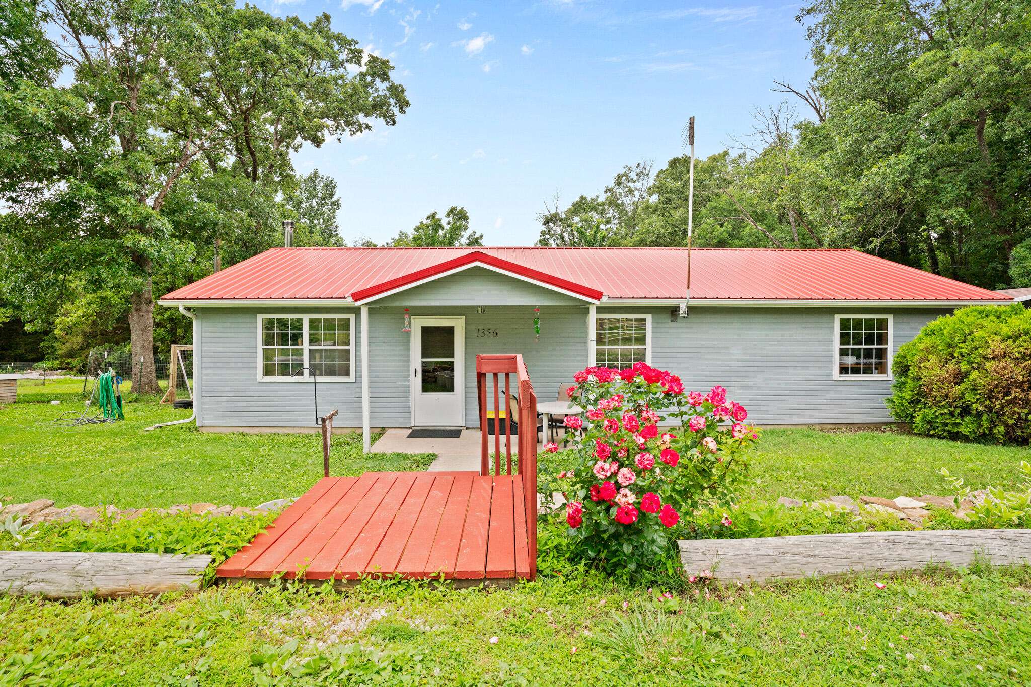 1356 State Highway 32, Long Lane, MO 65590