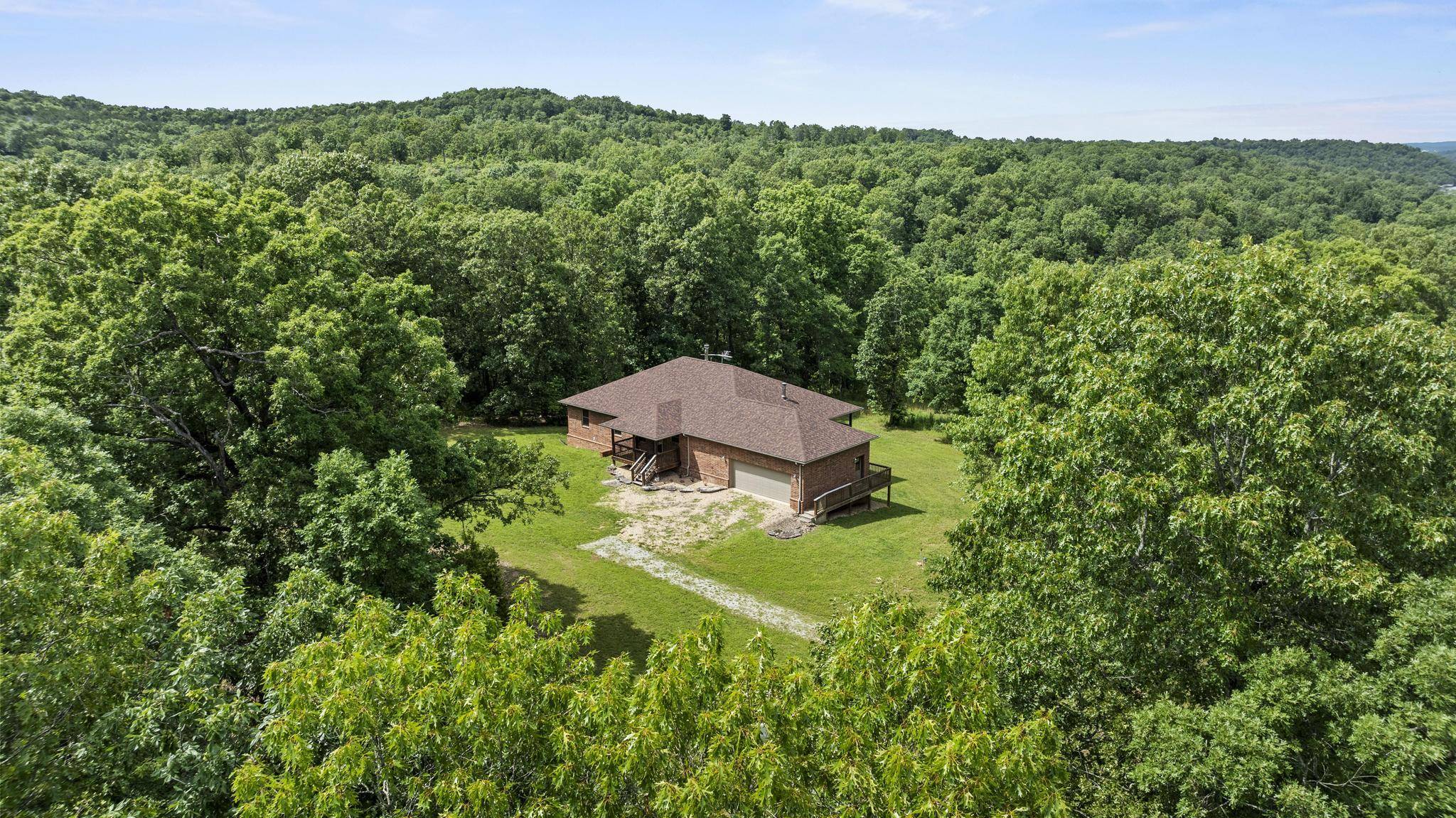 225 Cory's Trail, Theodosia, MO 65761