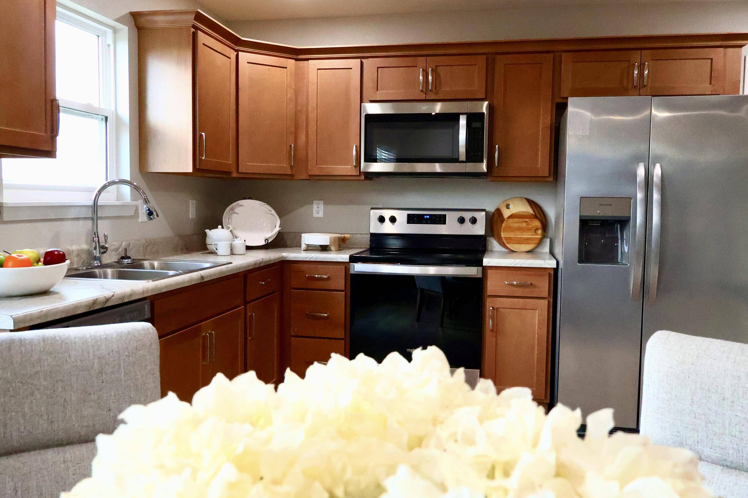 4377 N Toby AVE, Springfield, MO 65803