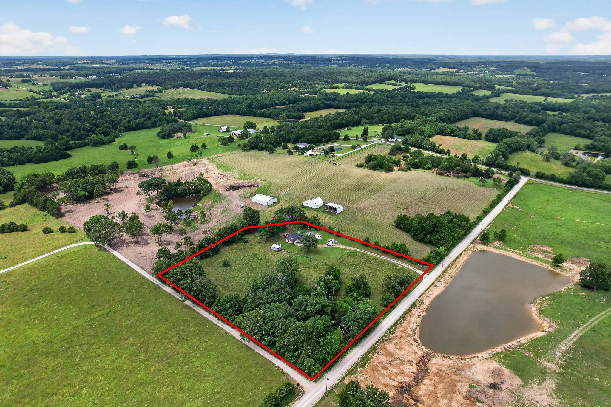 2081 Sand Ridge RD, Marshfield, MO 65706