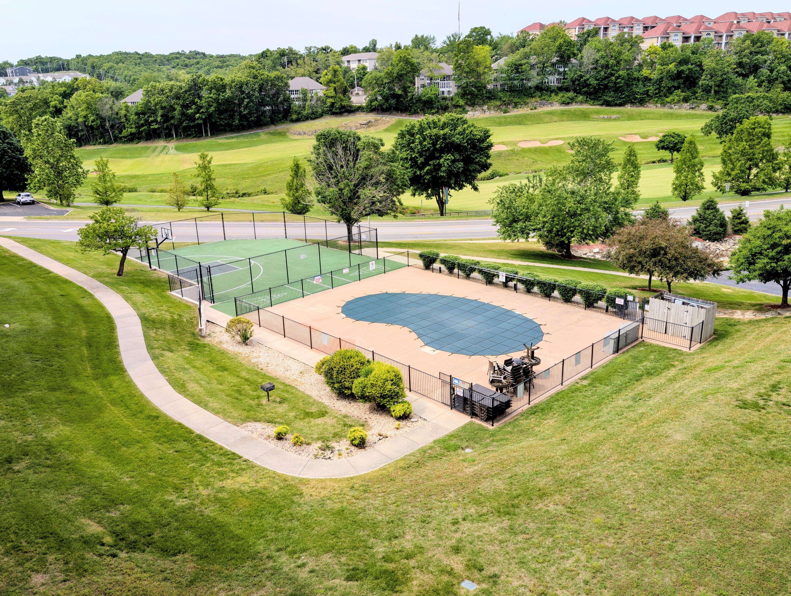 330 S Wildwood DR #7, Branson, MO 65616