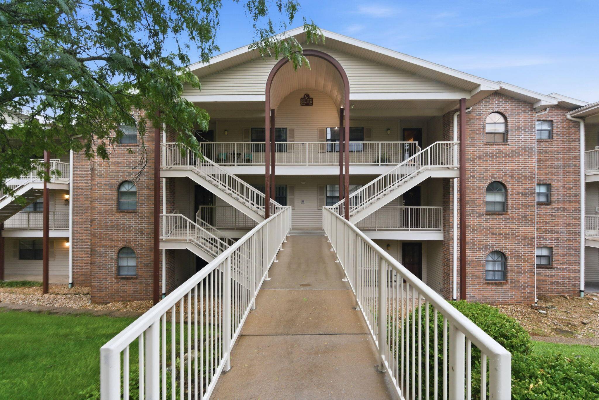 350 S Wildwood DR #19, Branson, MO 65616