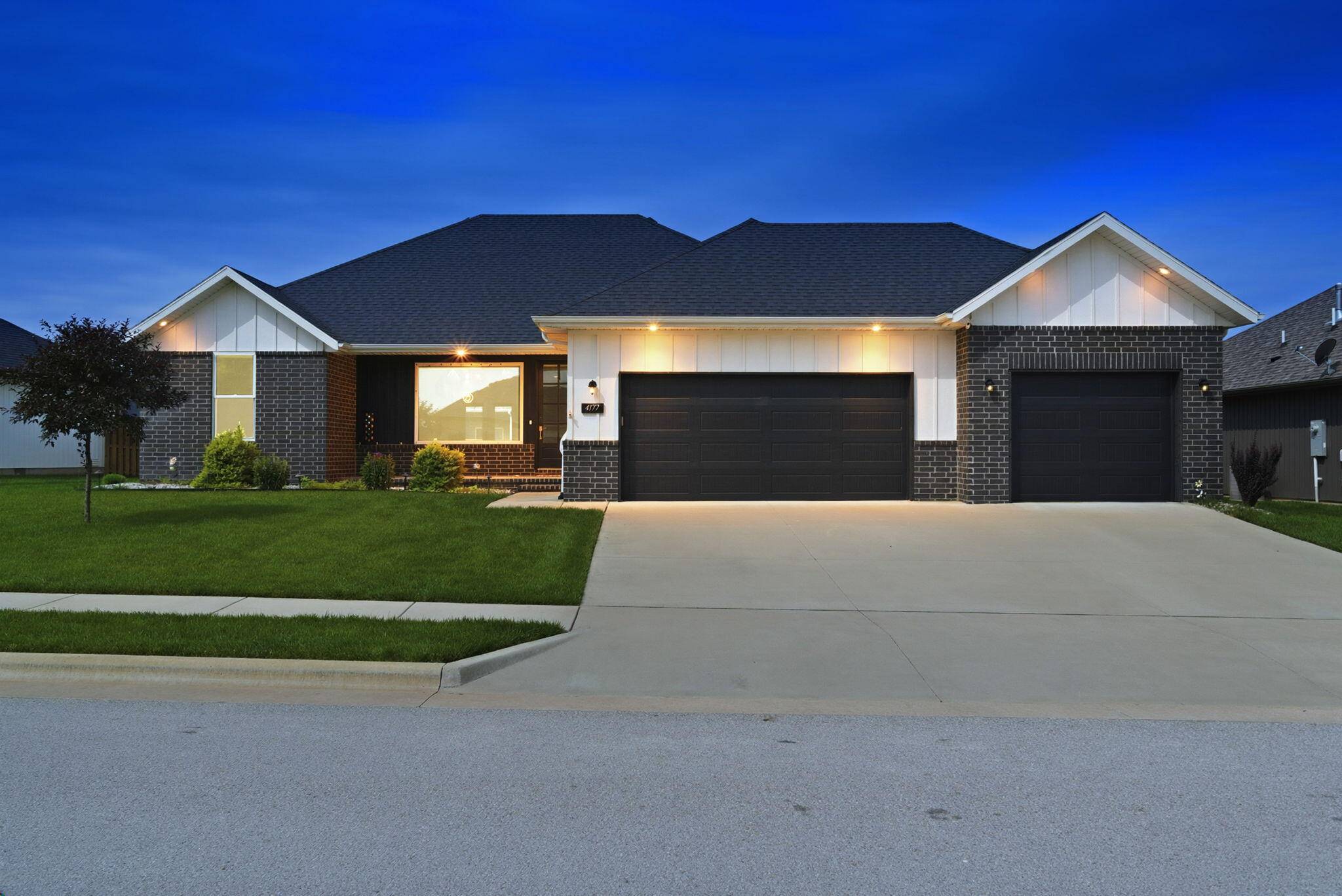 4177 Siena AVE, Ozark, MO 65721