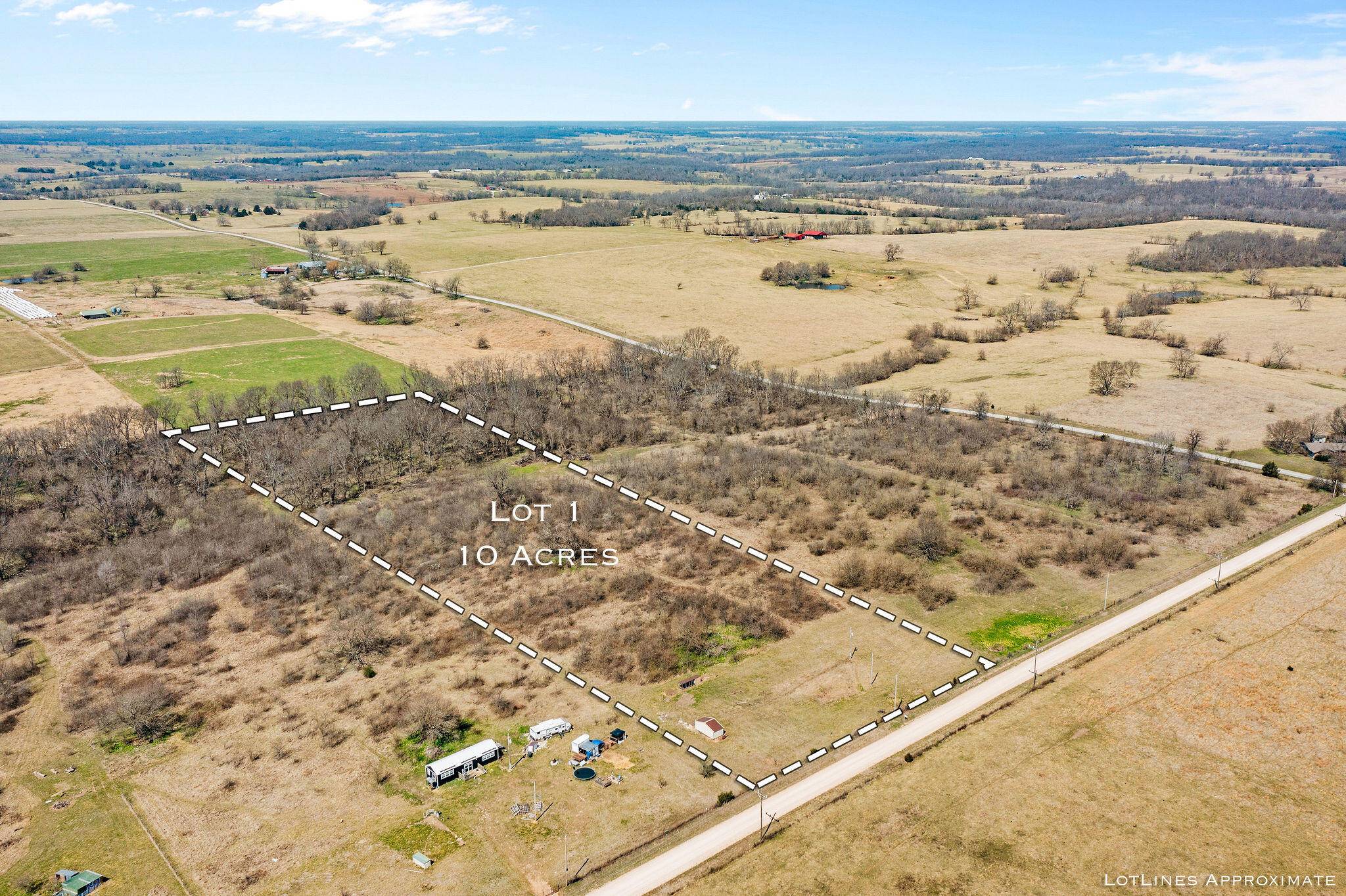 21170 S 1125 RD, Stockton, MO 65785