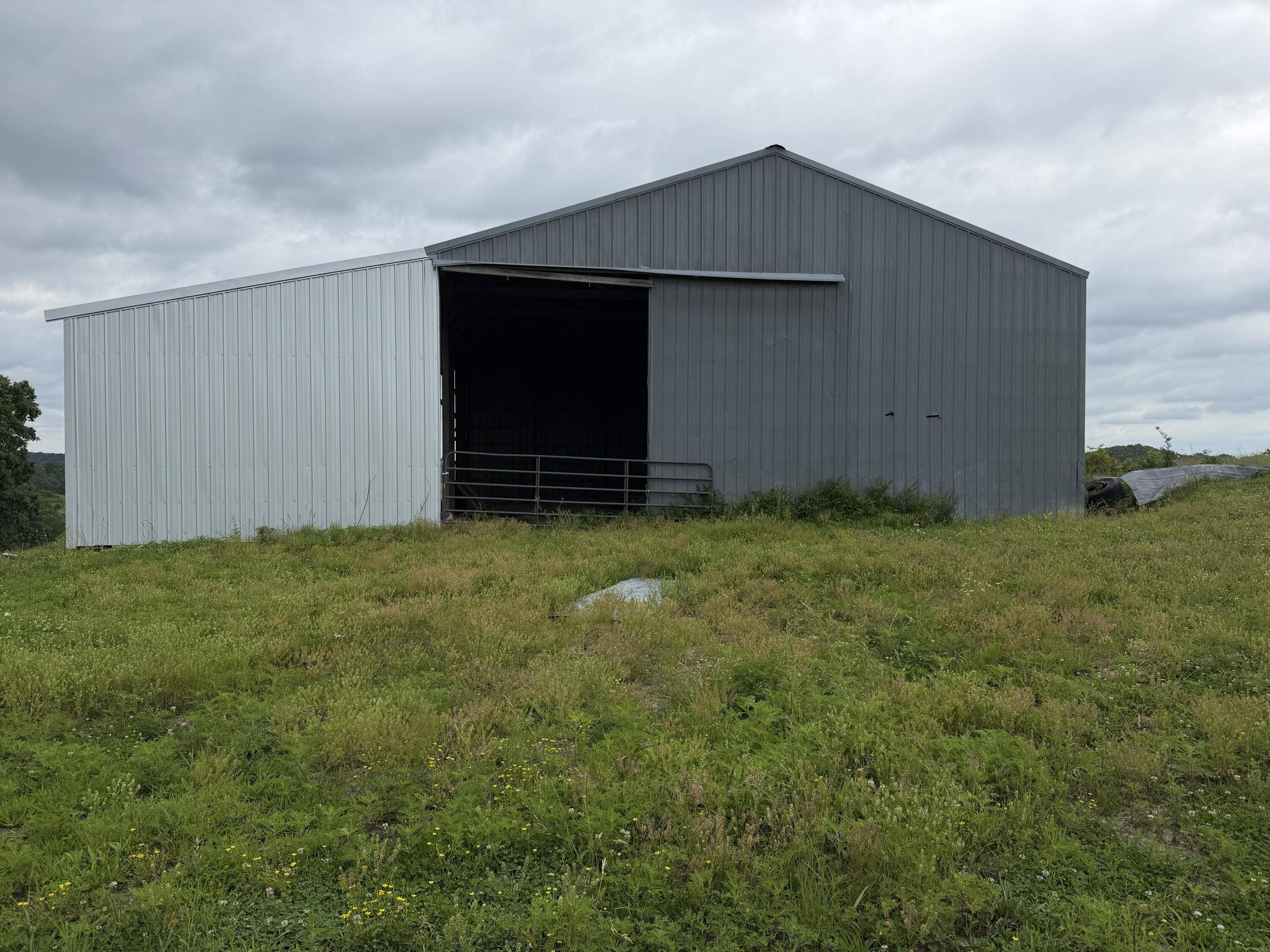 000 N Highway, Squires, MO 65755