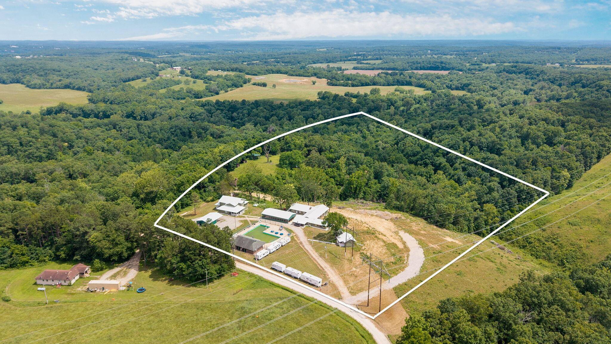 30328 Jeffries RD, Richland, MO 65556