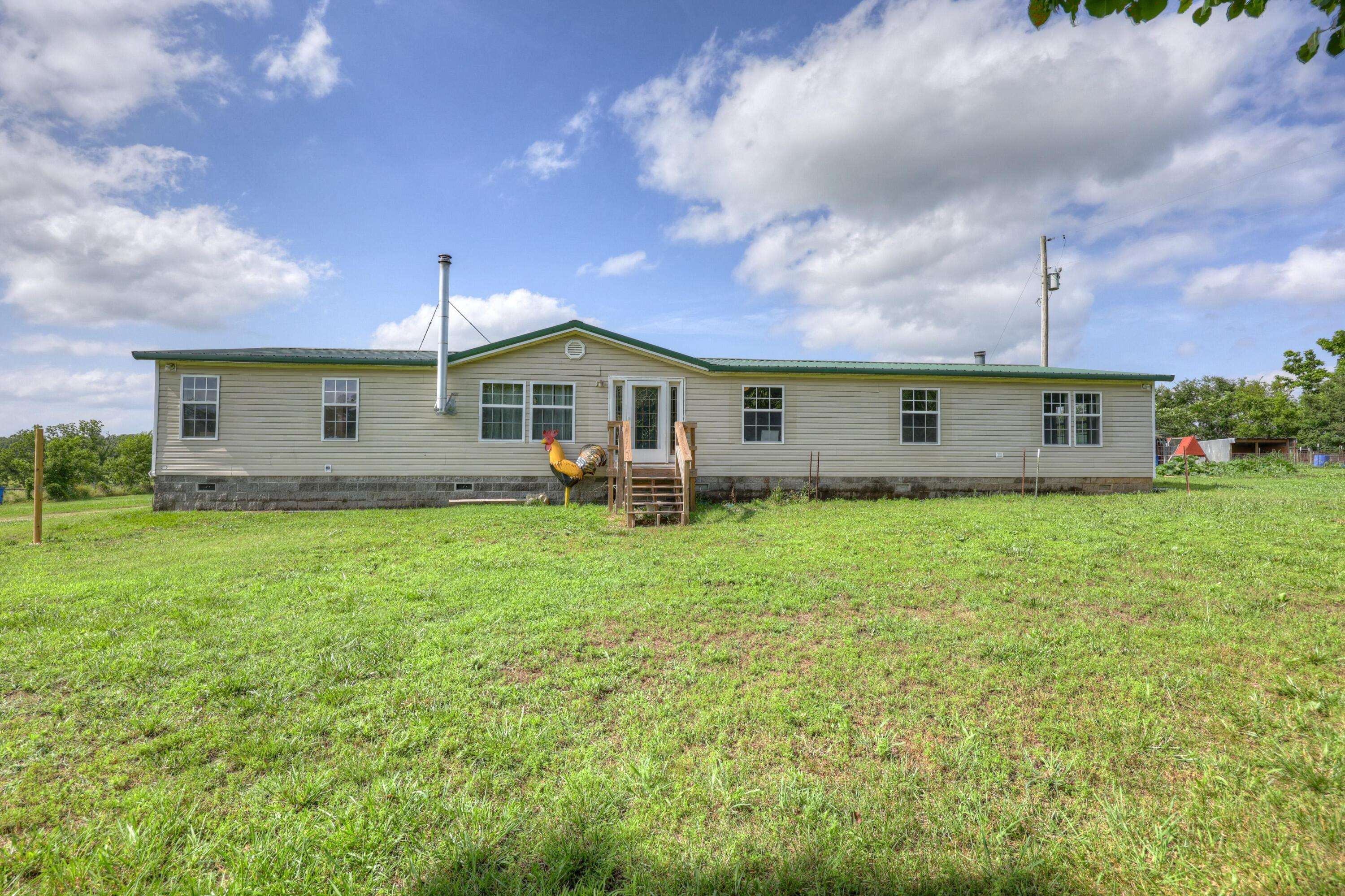 9072 E State Highway 76, Anderson, MO 64831