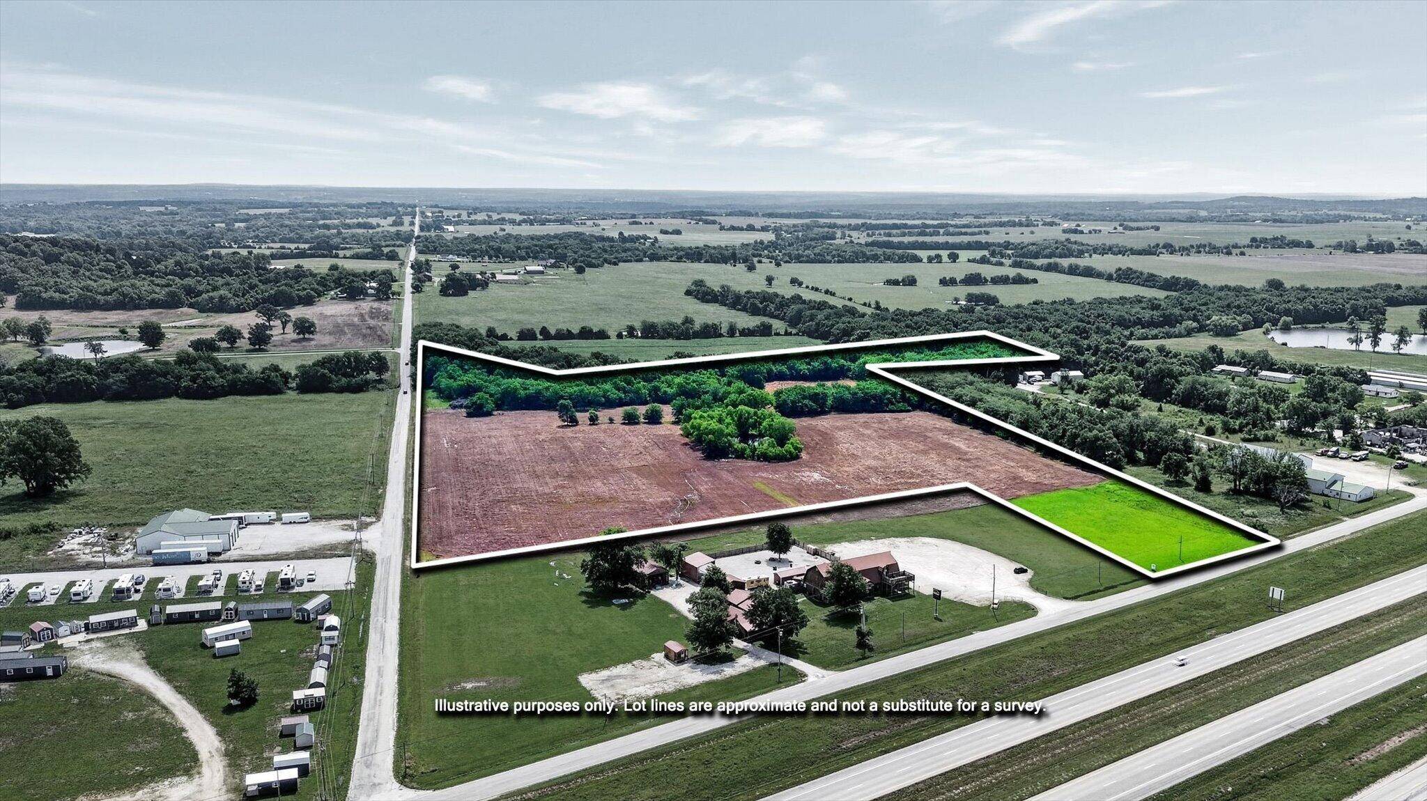 000 S 128th RD, Bolivar, MO 65613