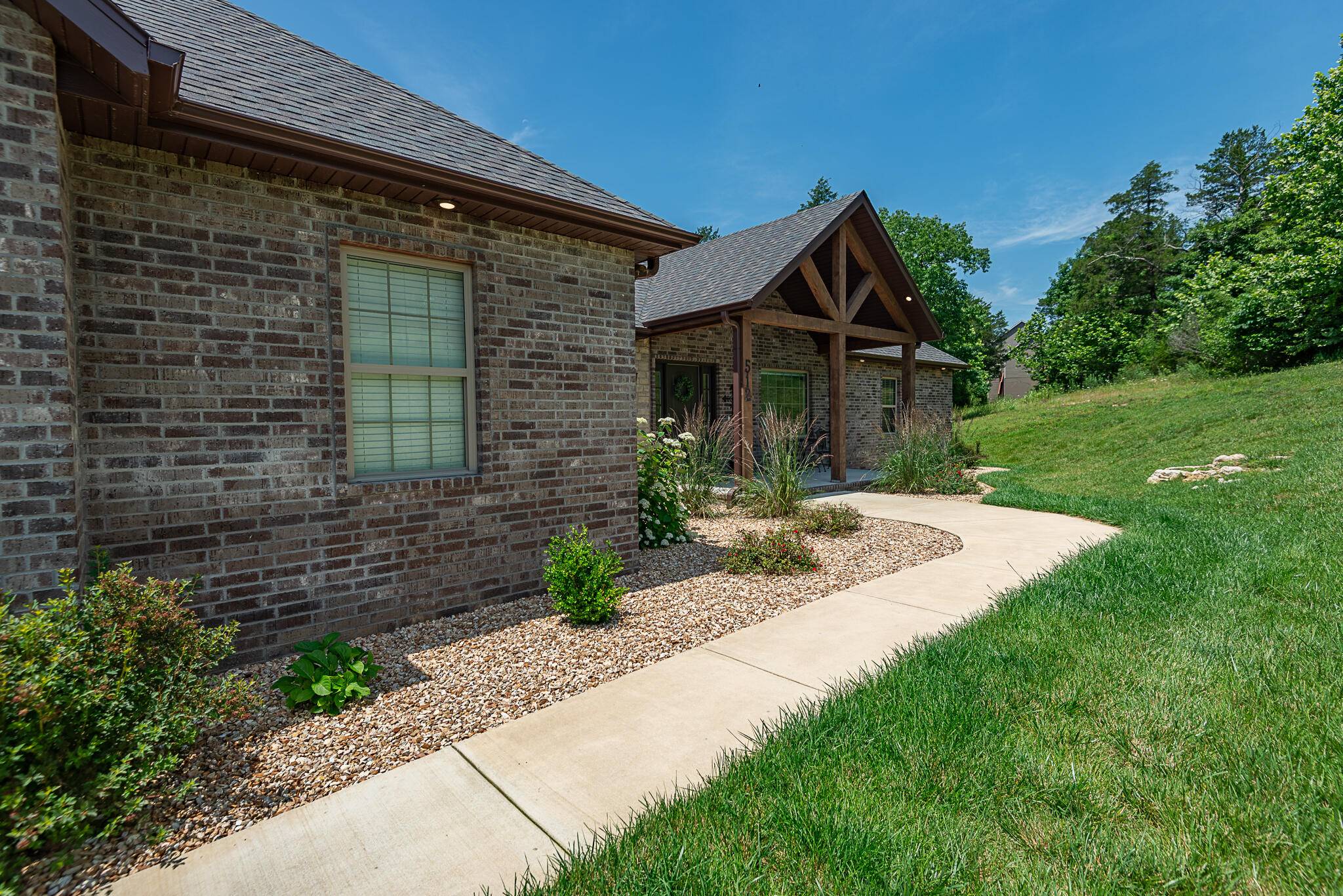 512 Creekside TER, Saddlebrooke, MO 65630