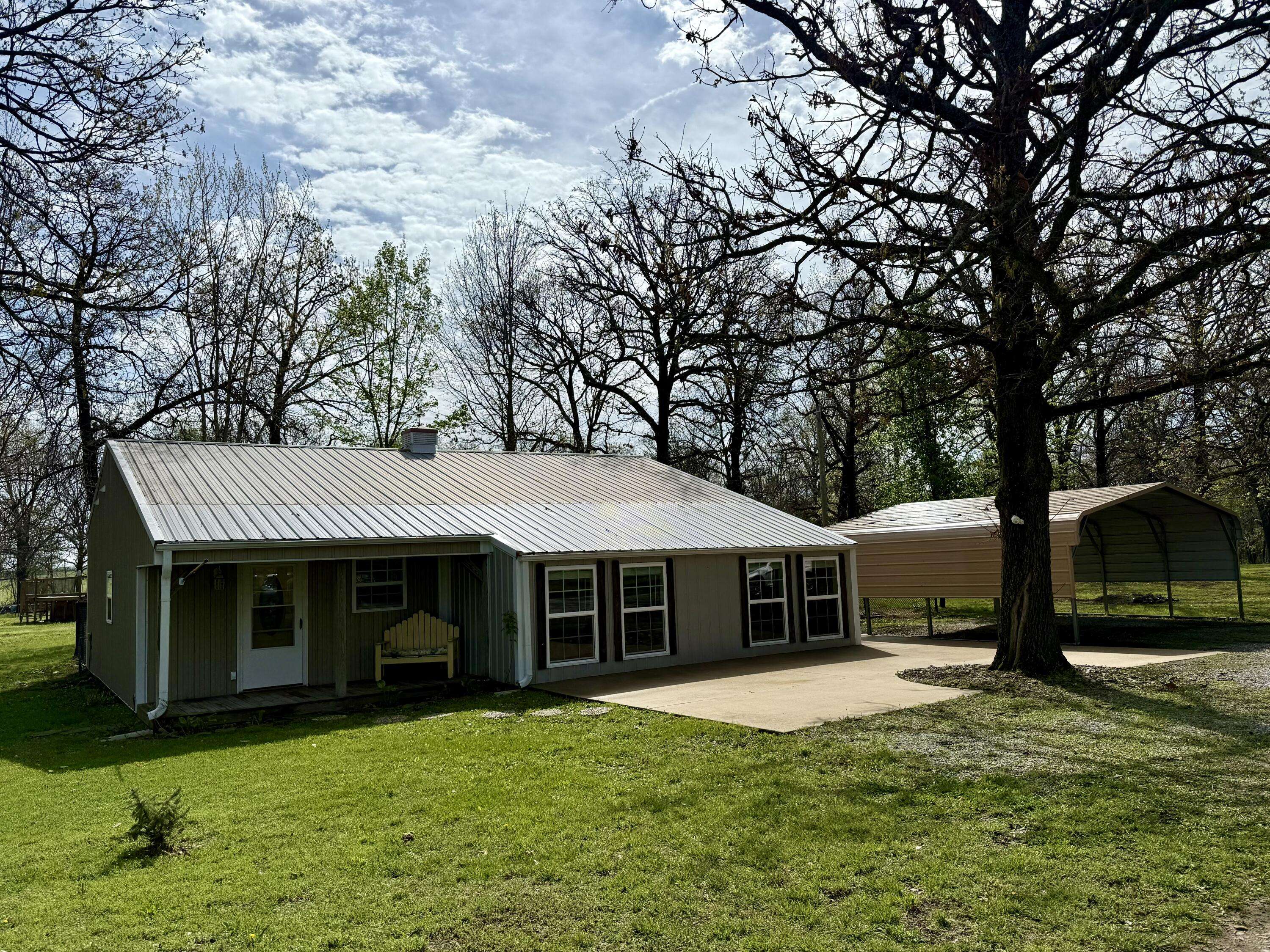18458 Lawrence 2227, Verona, MO 65769