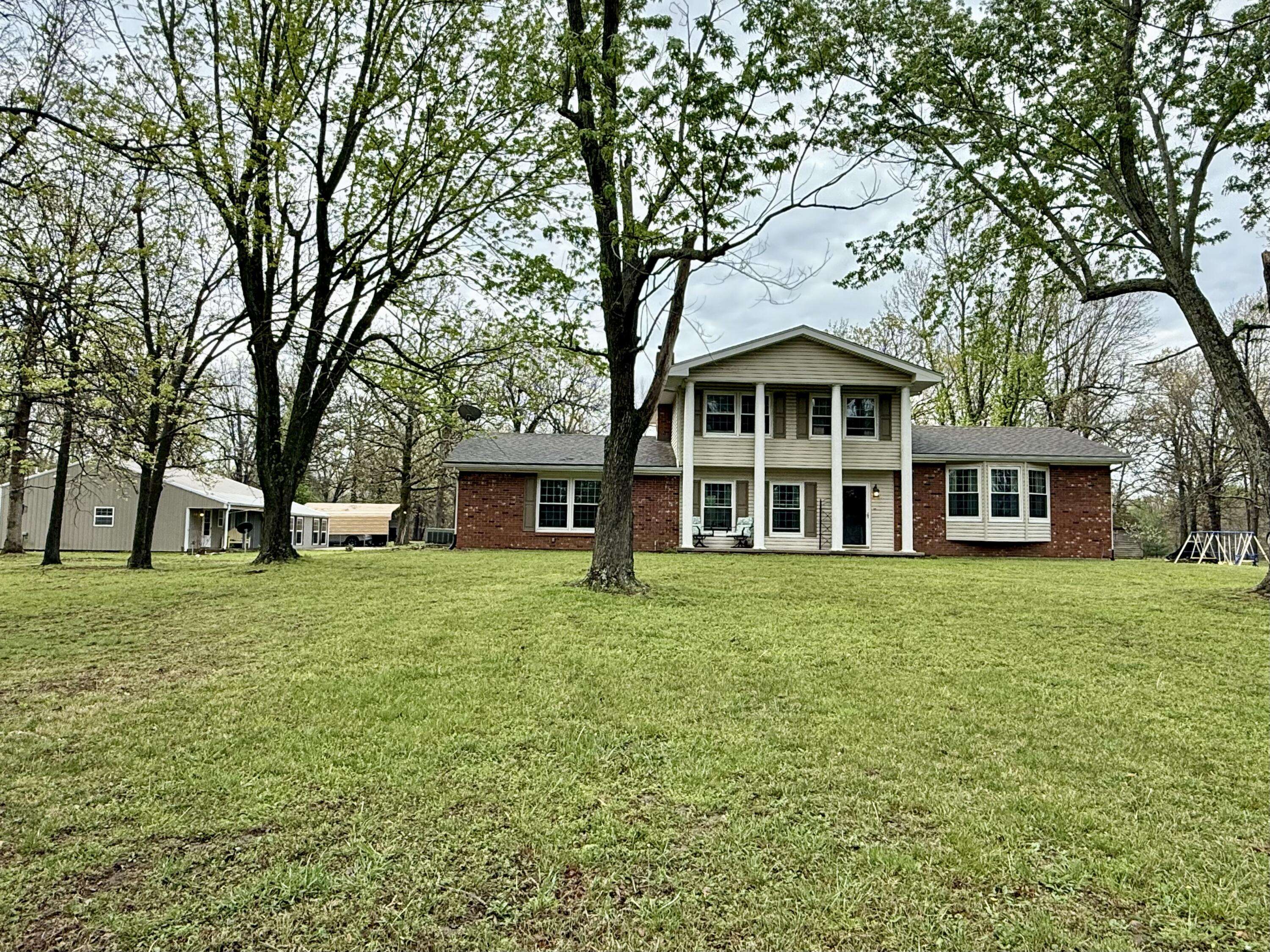 18458 Lawrence 2227, Verona, MO 65769