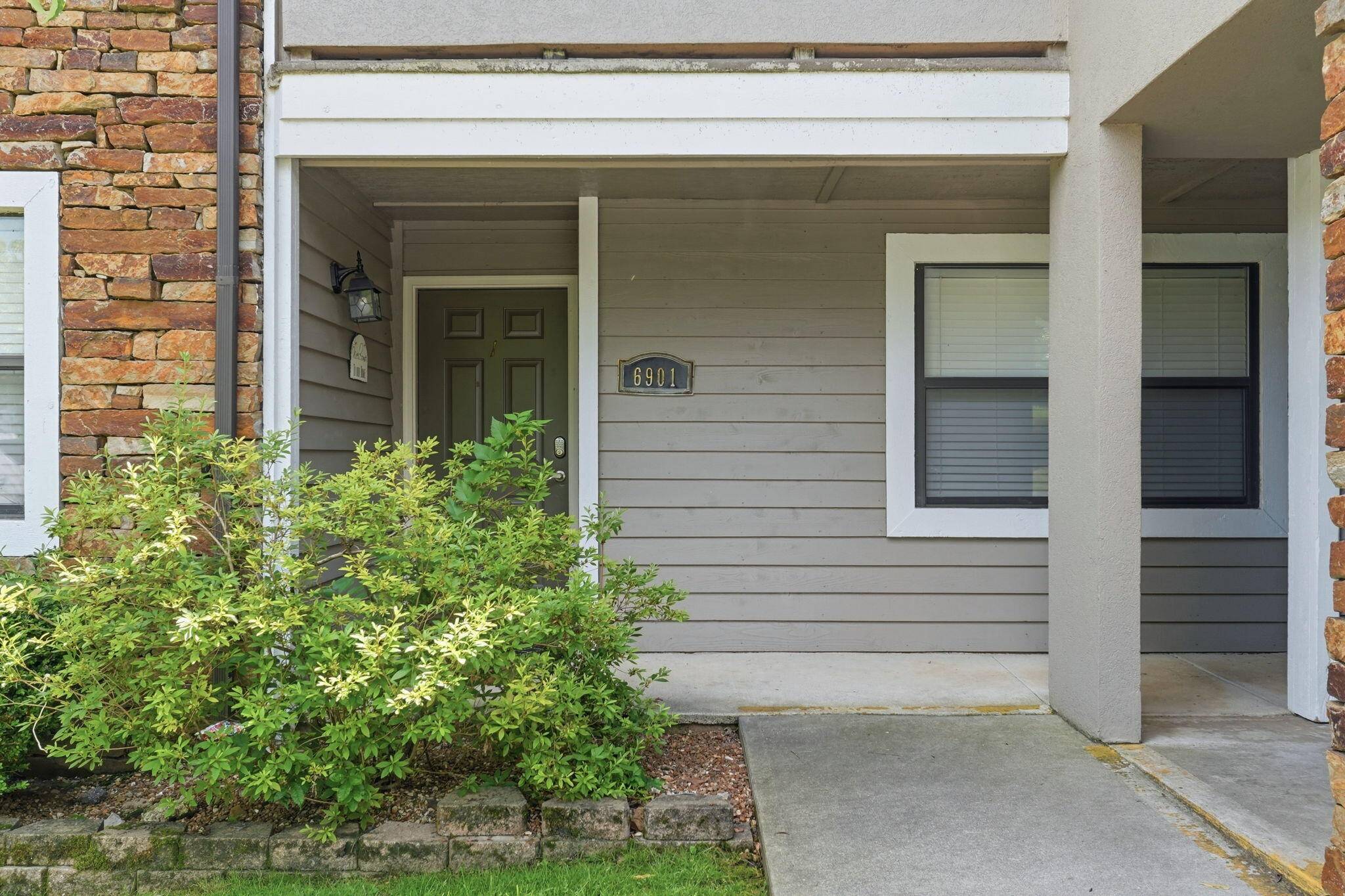 364 Wimbledon DR #1, Branson, MO 65616