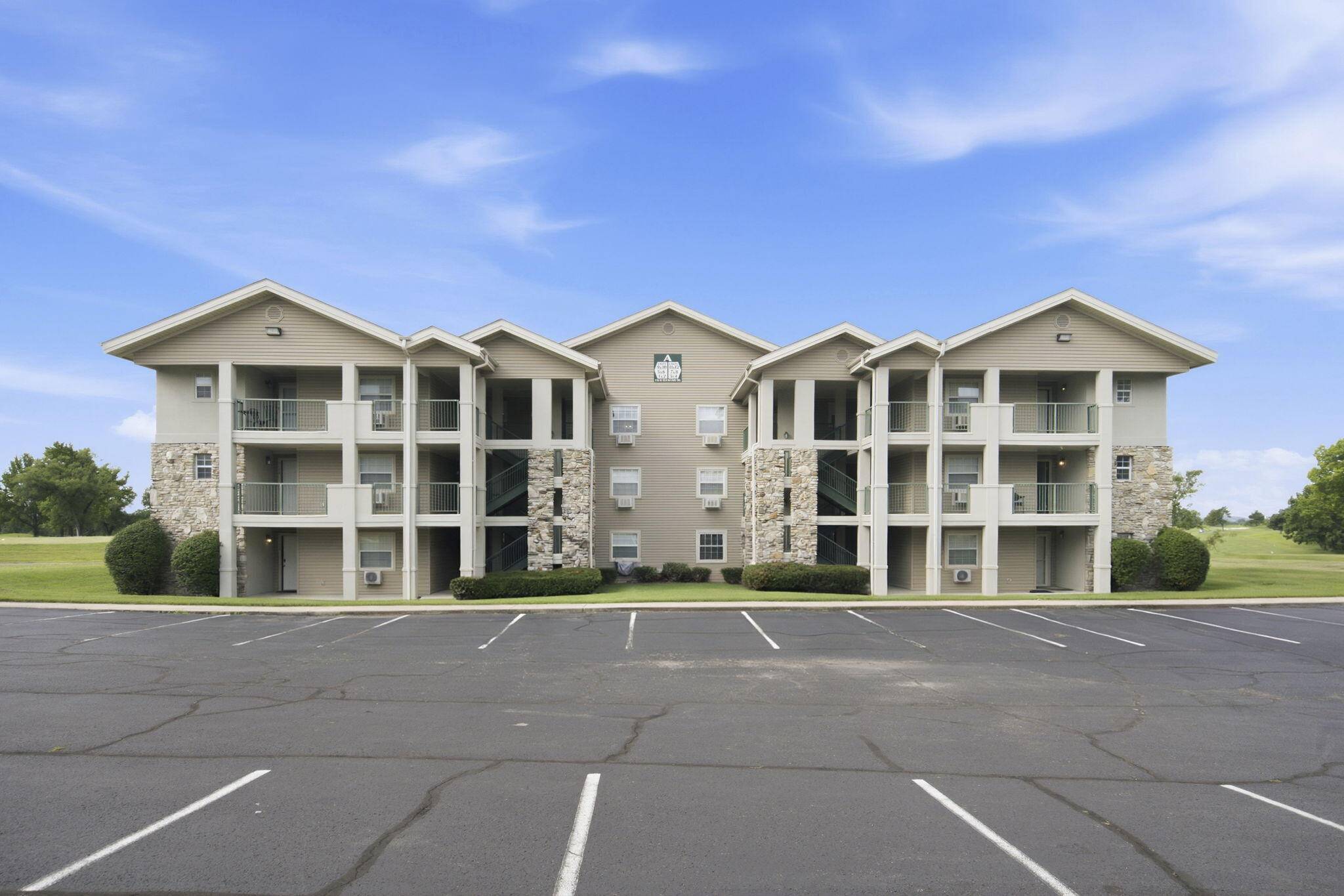 110 West Rockford Drive #A-10, Branson, MO 65616