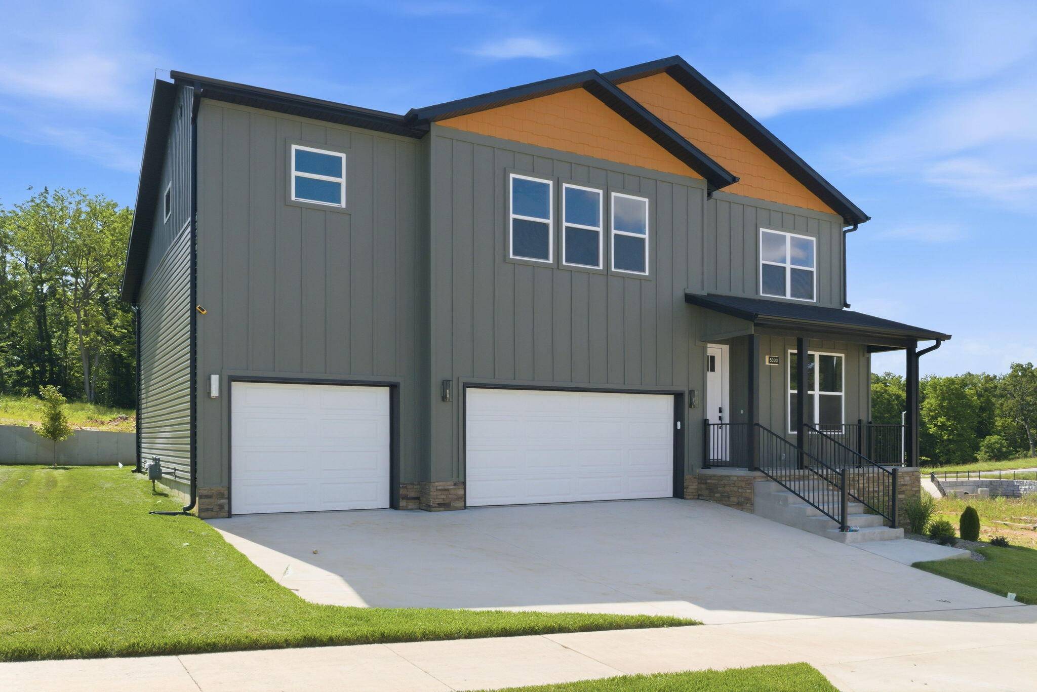 5333 S Dayton AVE, Springfield, MO 65810