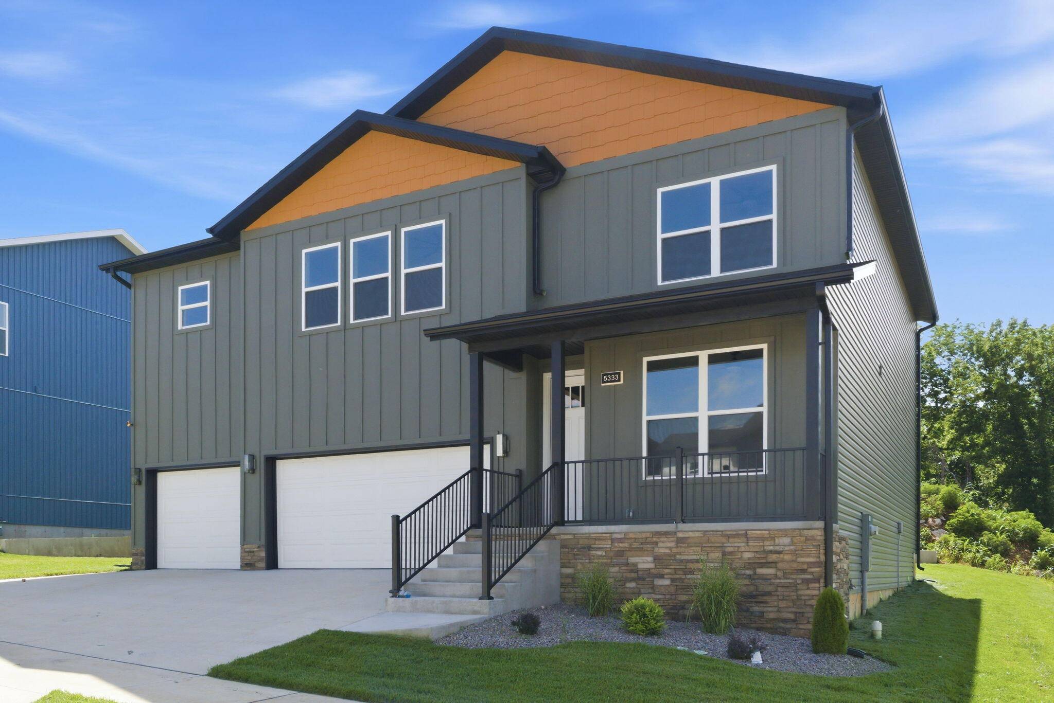 5333 S Dayton AVE, Springfield, MO 65810