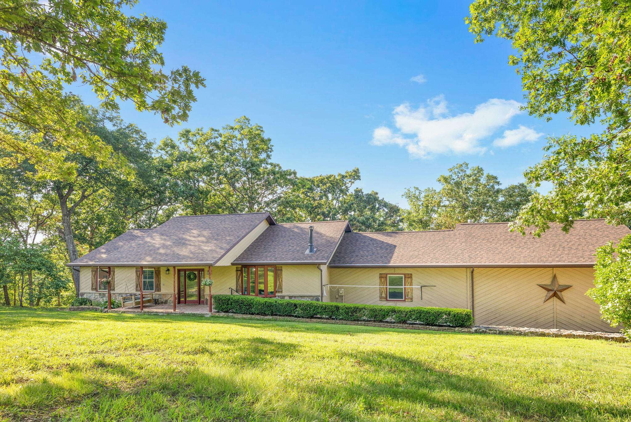 2506 Victor Church RD, Branson, MO 65616