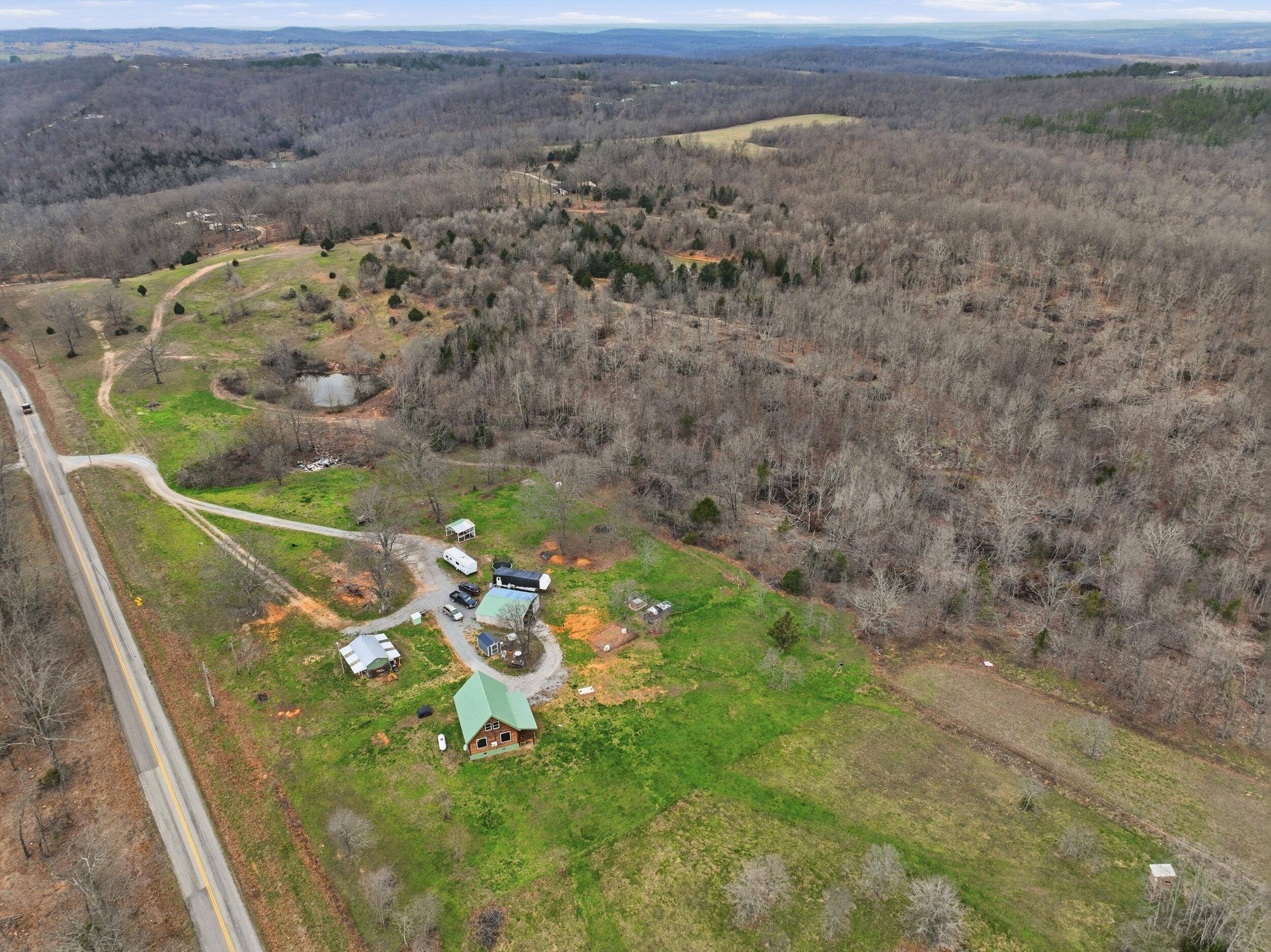 16859 Highway U, Willow Springs, MO 65793