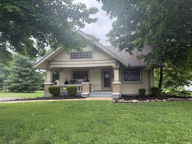 729 E Dorris AVE, Mountain Grove, MO 65711