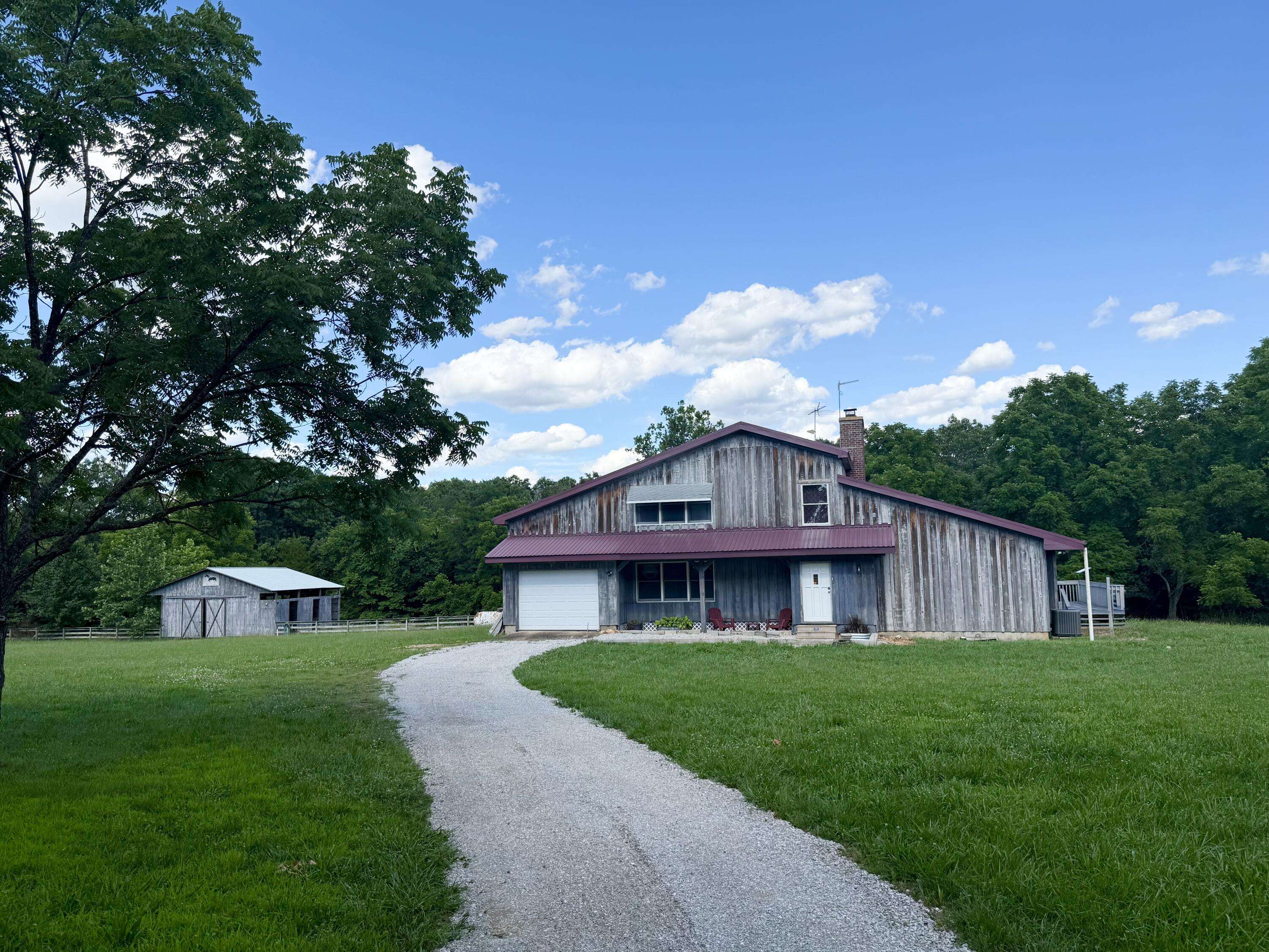 9452 Lynch DR, Bucyrus, MO 65444