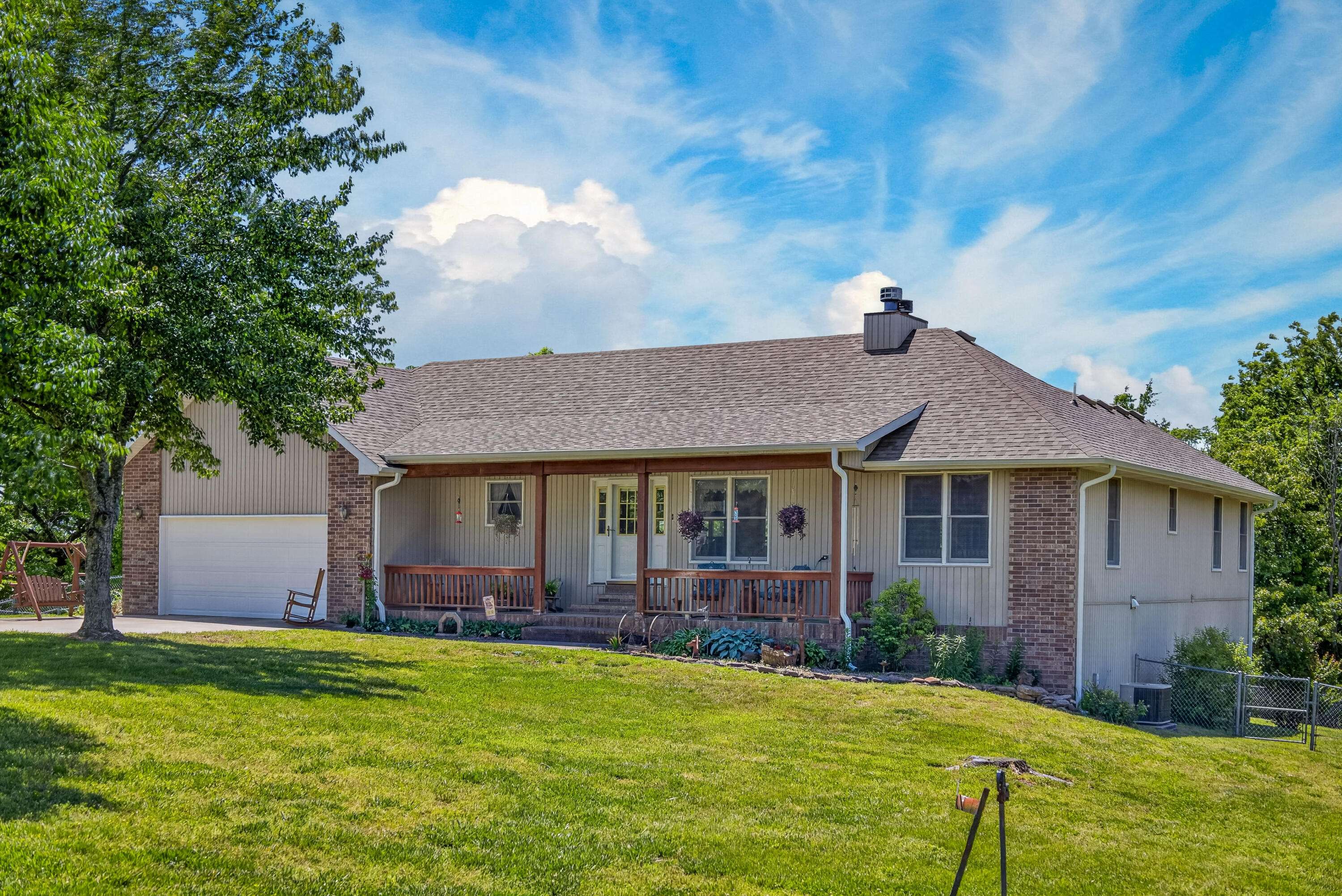 1424 Chadwick RD, Chadwick, MO 65629