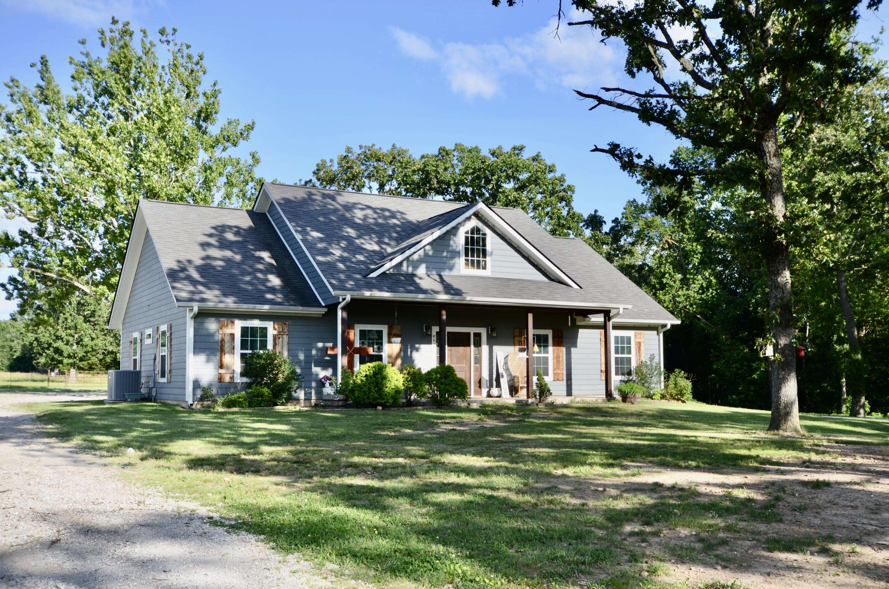 8073 Jasmine Drive, Neosho, MO 64850