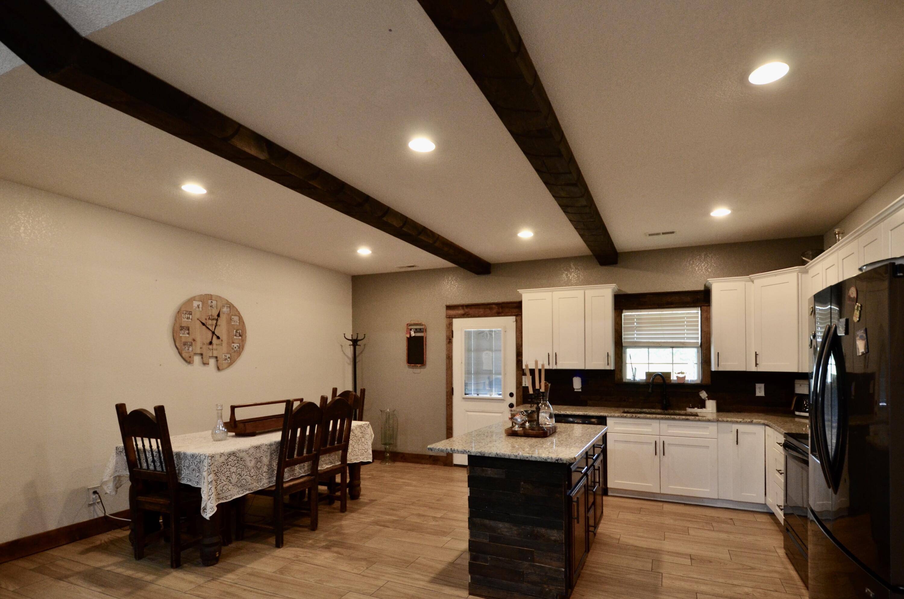 8073 Jasmine Drive, Neosho, MO 64850