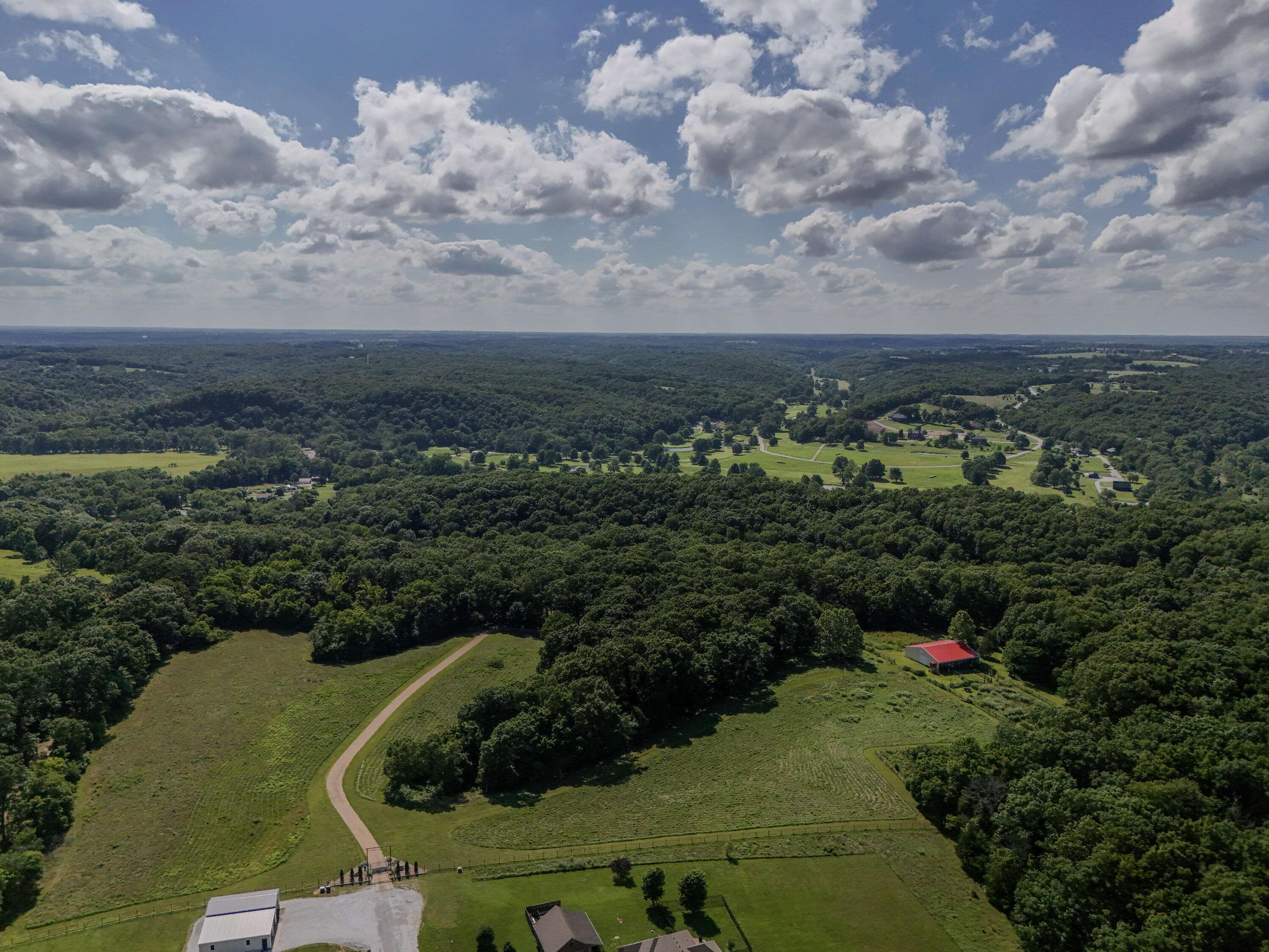 740 Russel Ridge RD, Nixa, MO 65714