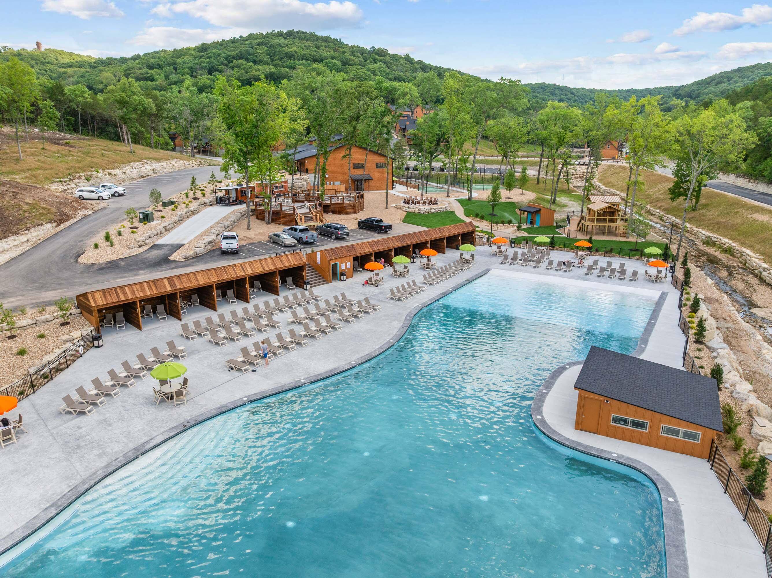 177 Campfire, Hollister, MO 65672