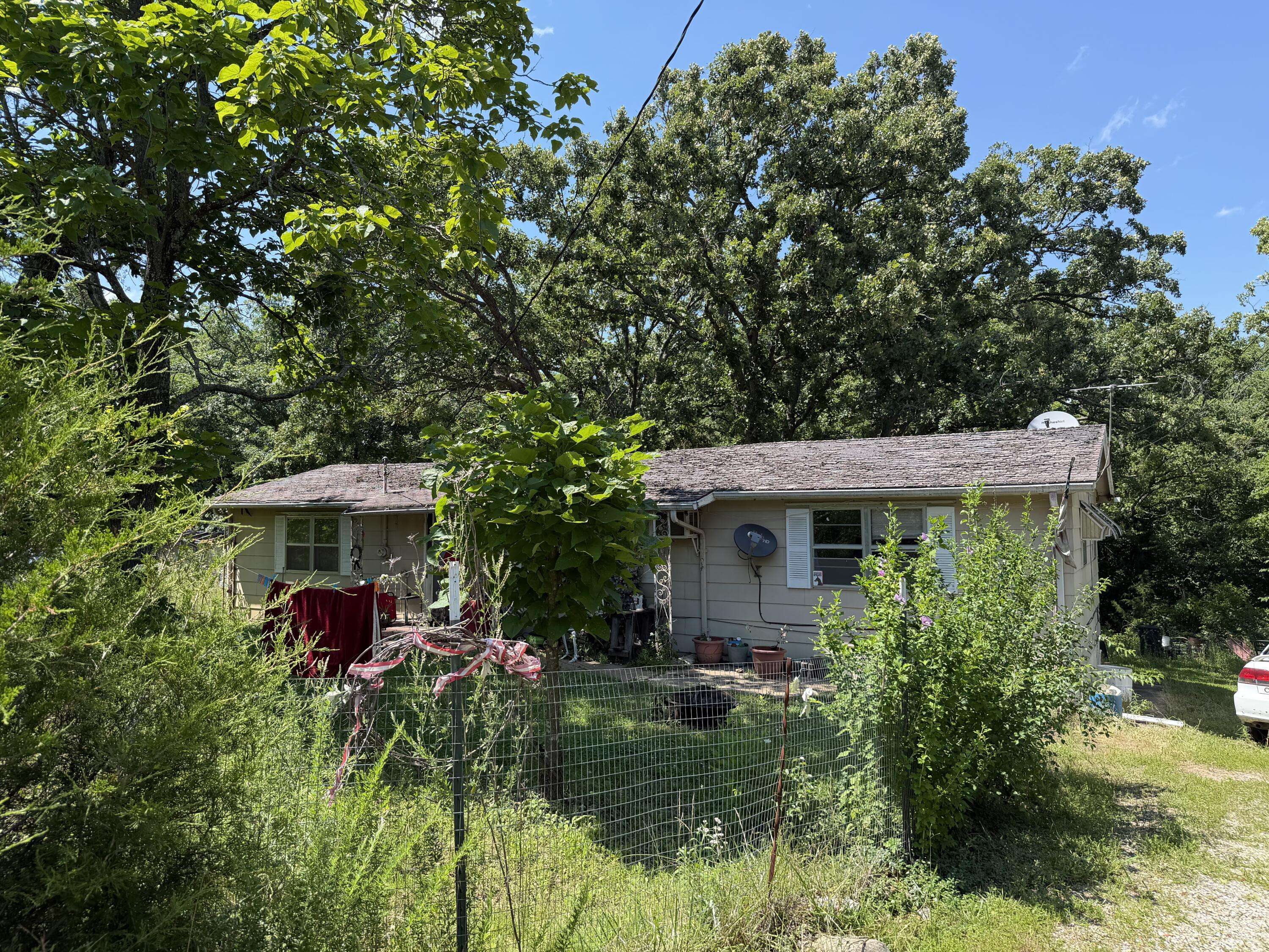 20335 County Road 358, Flemington, MO 65650