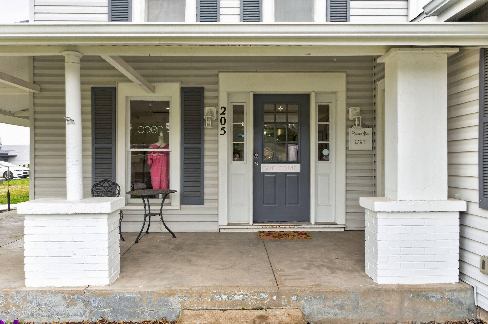 205 N Main ST, Nixa, MO 65714