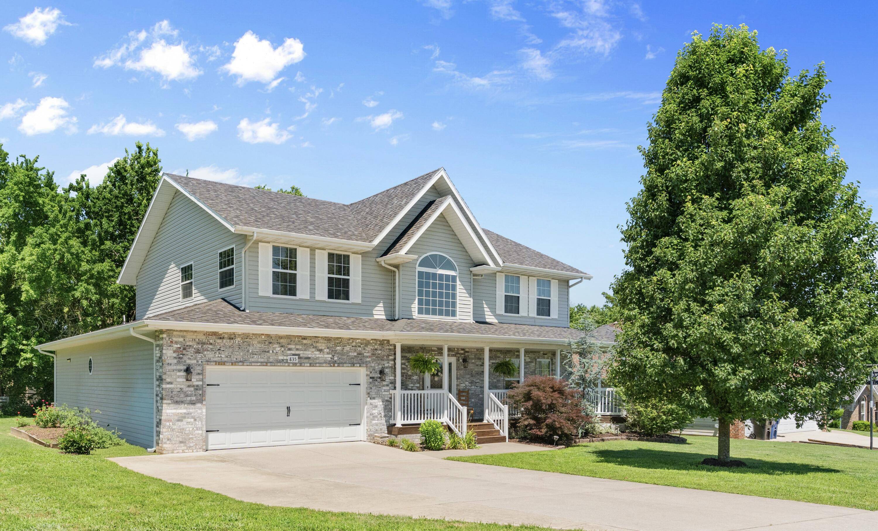 835 Saratoga RD, Willard, MO 65781