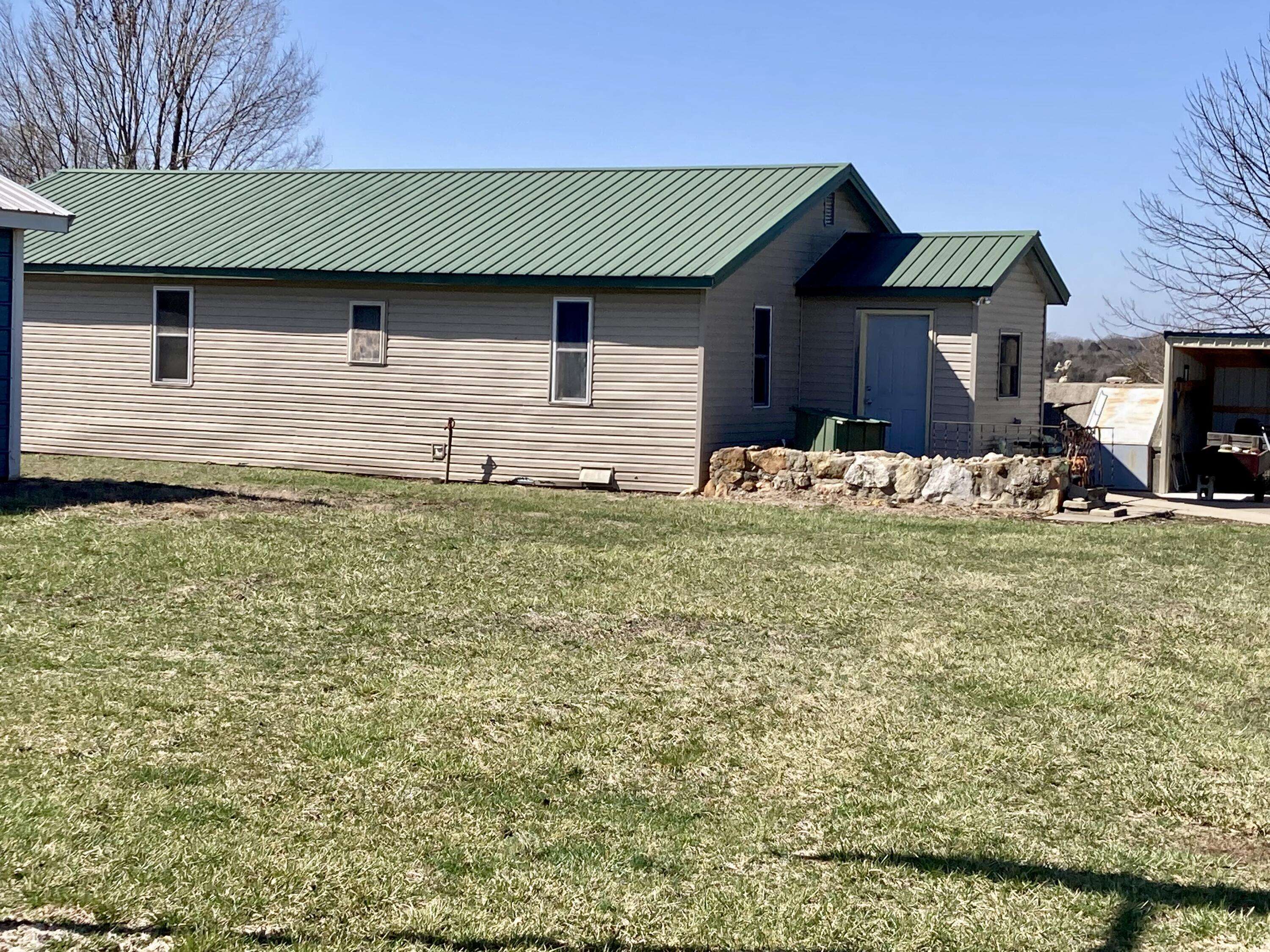 22665 State Hwy 83, Weaubleau, MO 65774
