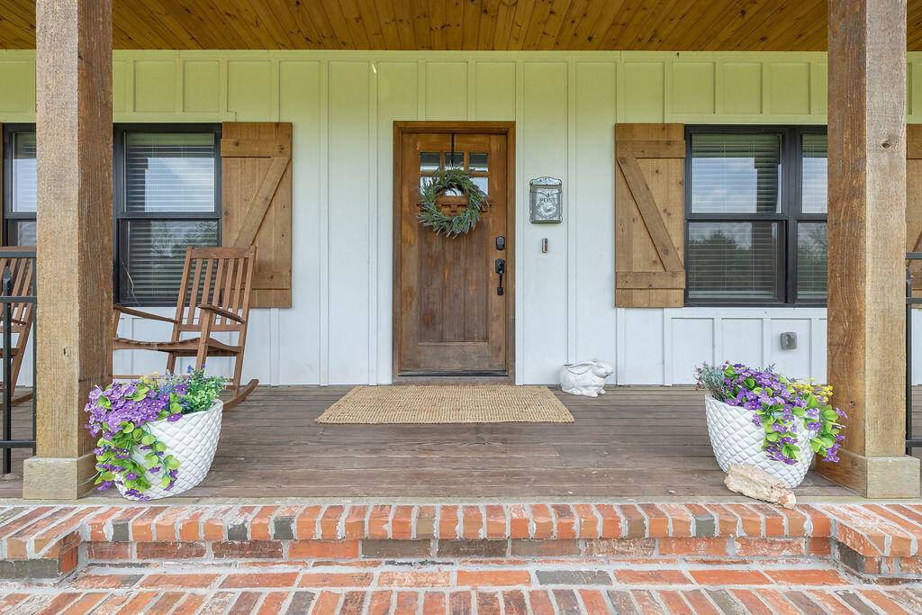 1860 Upper Mill Creek RD, Noel, MO 64854