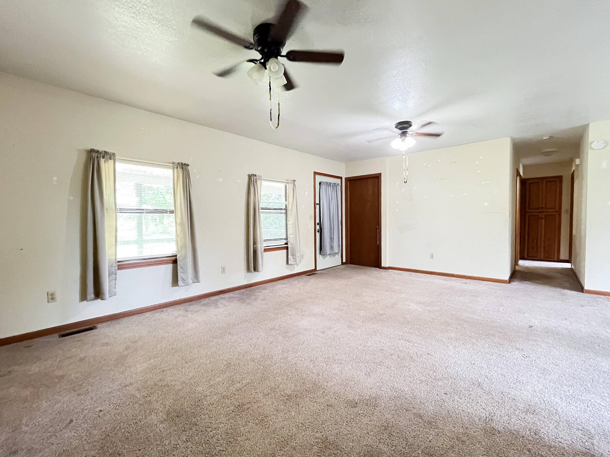 6825 U.S. Highway 160, West Plains, MO 65775