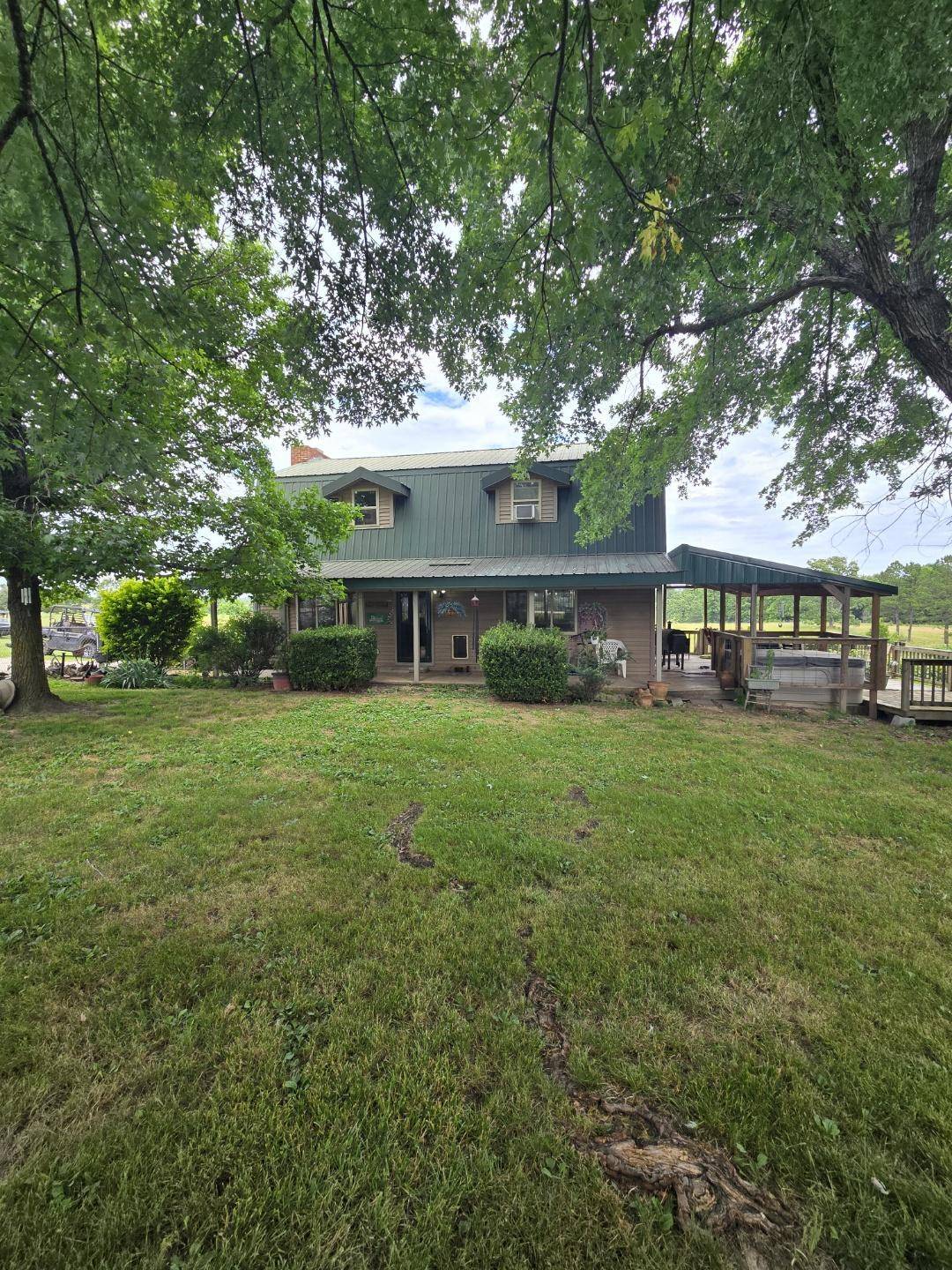 6405 State Route Mm, Birch Tree, MO 65438
