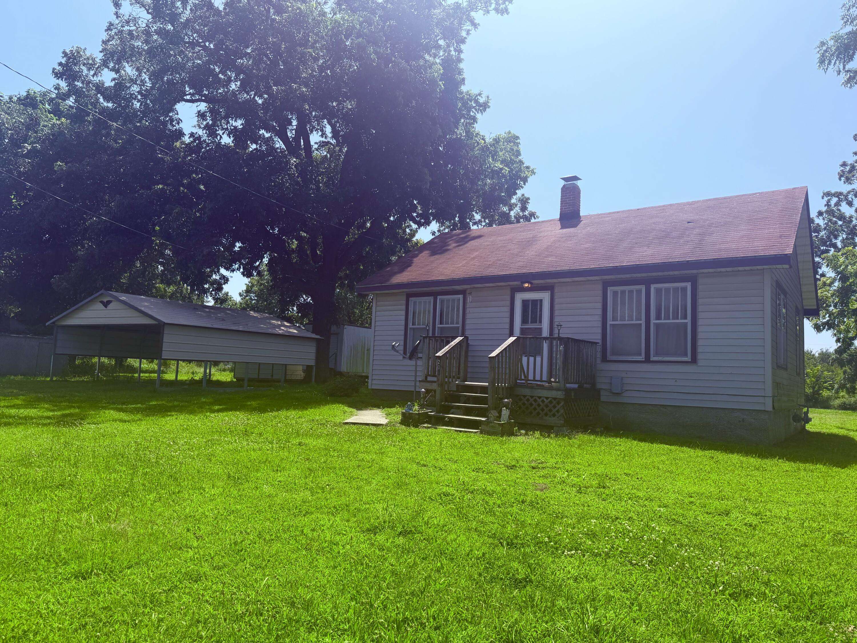 204 S Macon ST, Jerico Springs, MO 64756
