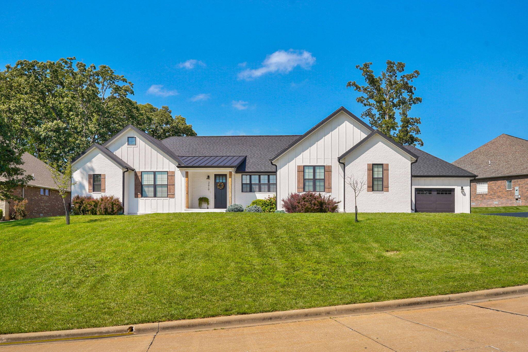 2619 E Old Ivy ST, Springfield, MO 65804