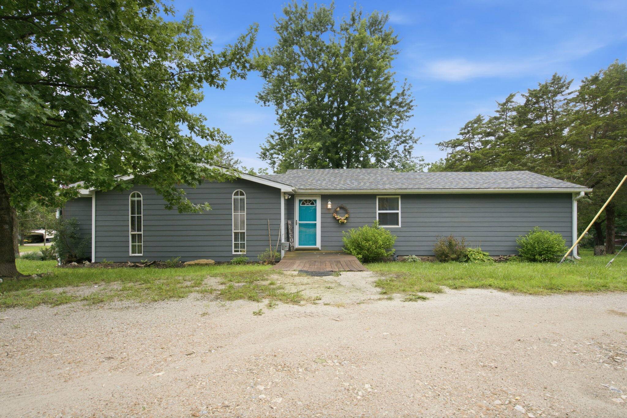 20492 Ponderosa LN, Flemington, MO 65650