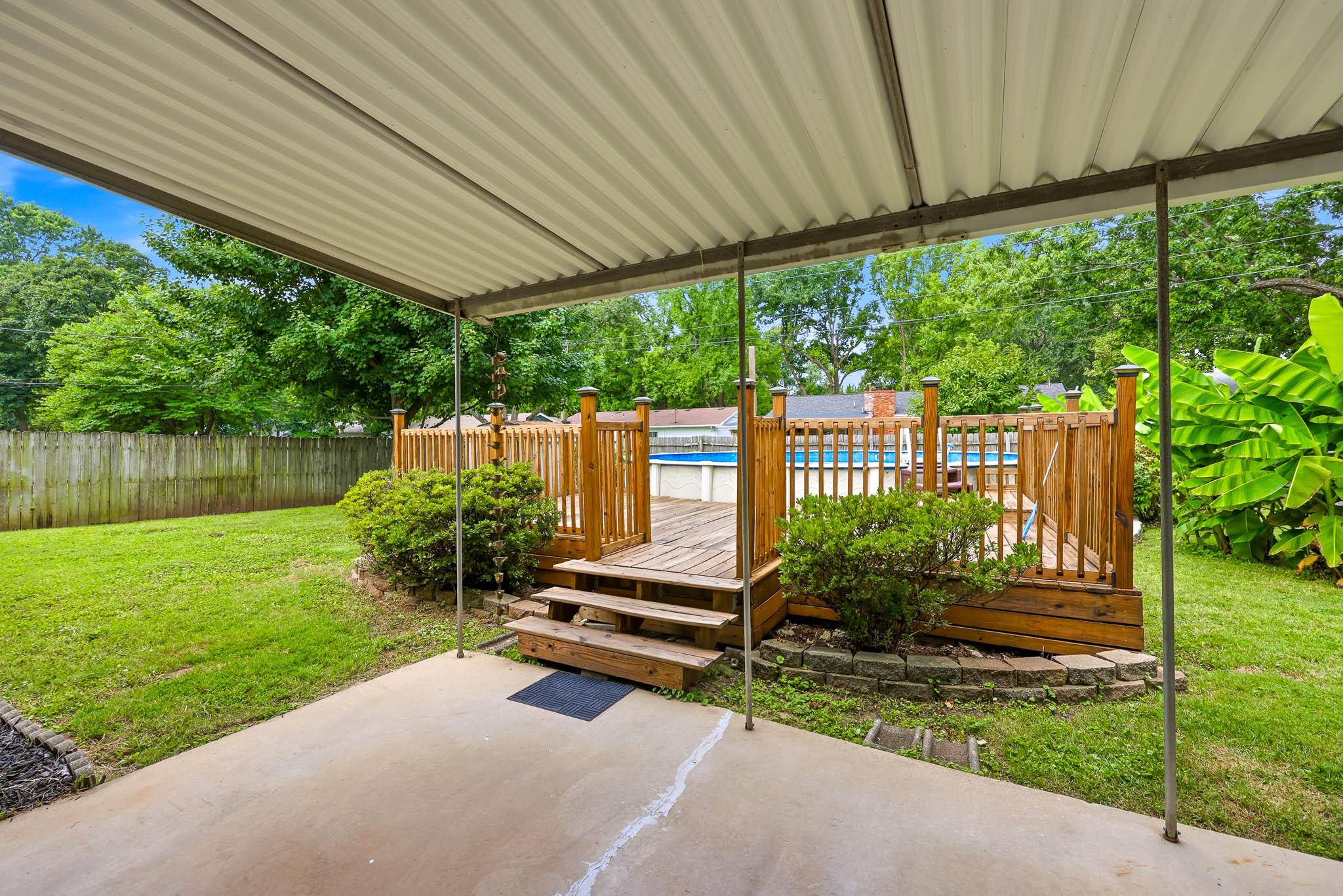 2441 S Westwood AVE, Springfield, MO 65807