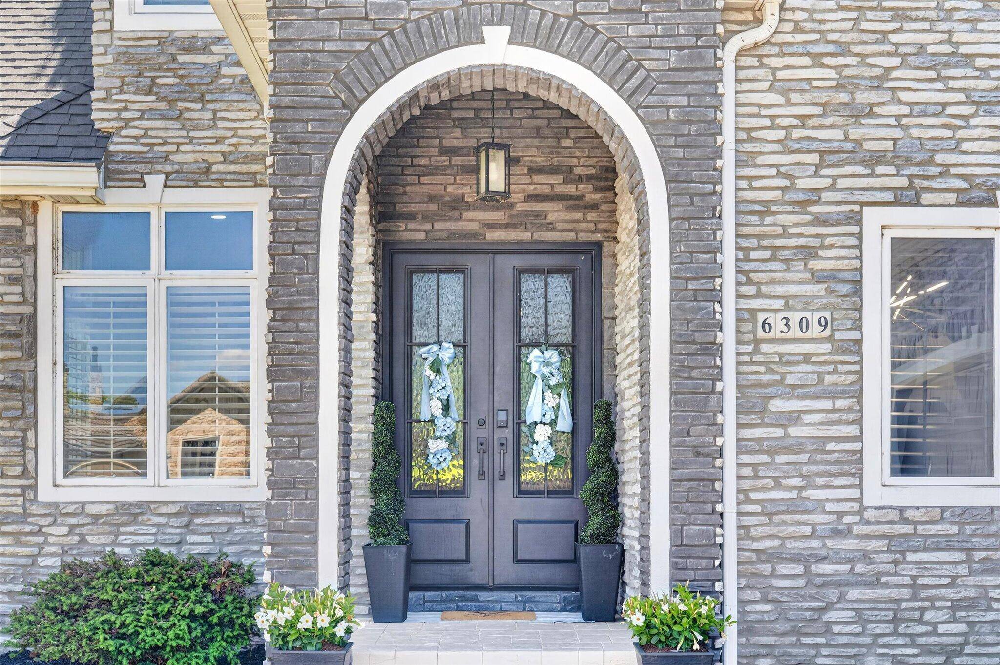 6309 S Stone Hedge CT, Ozark, MO 65721