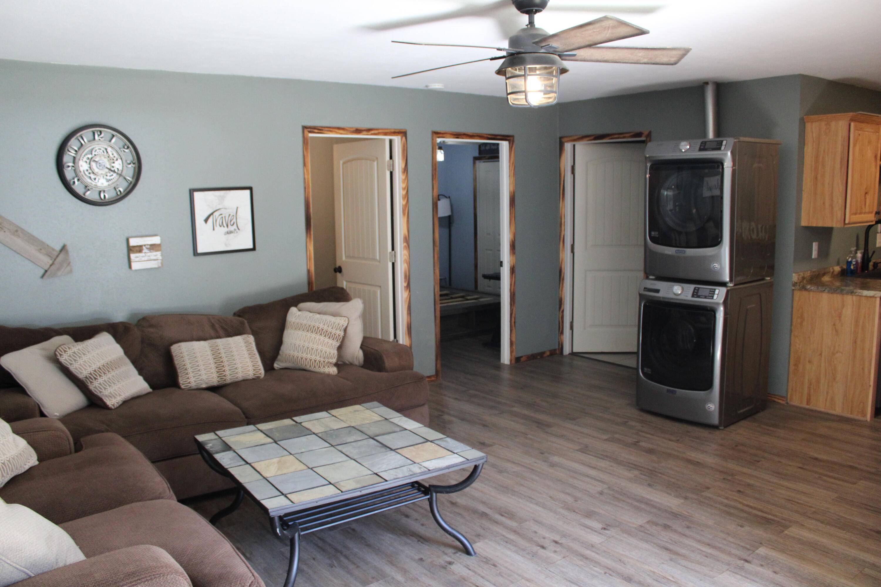 2240 Mease DR, Reeds Spring, MO 65737
