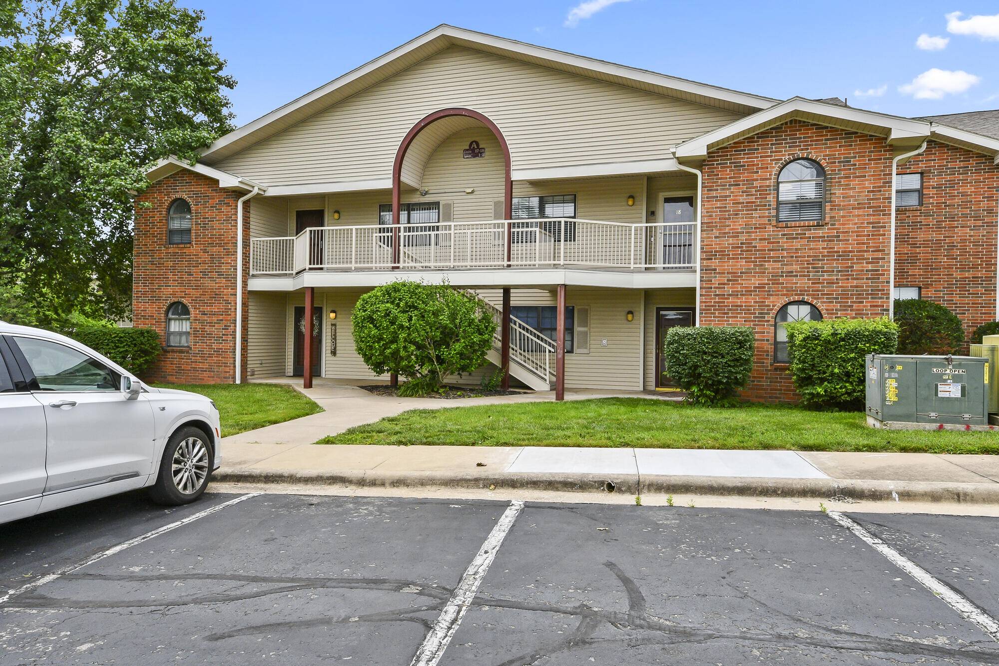 350 S Wildwood DR #18, Branson, MO 65616