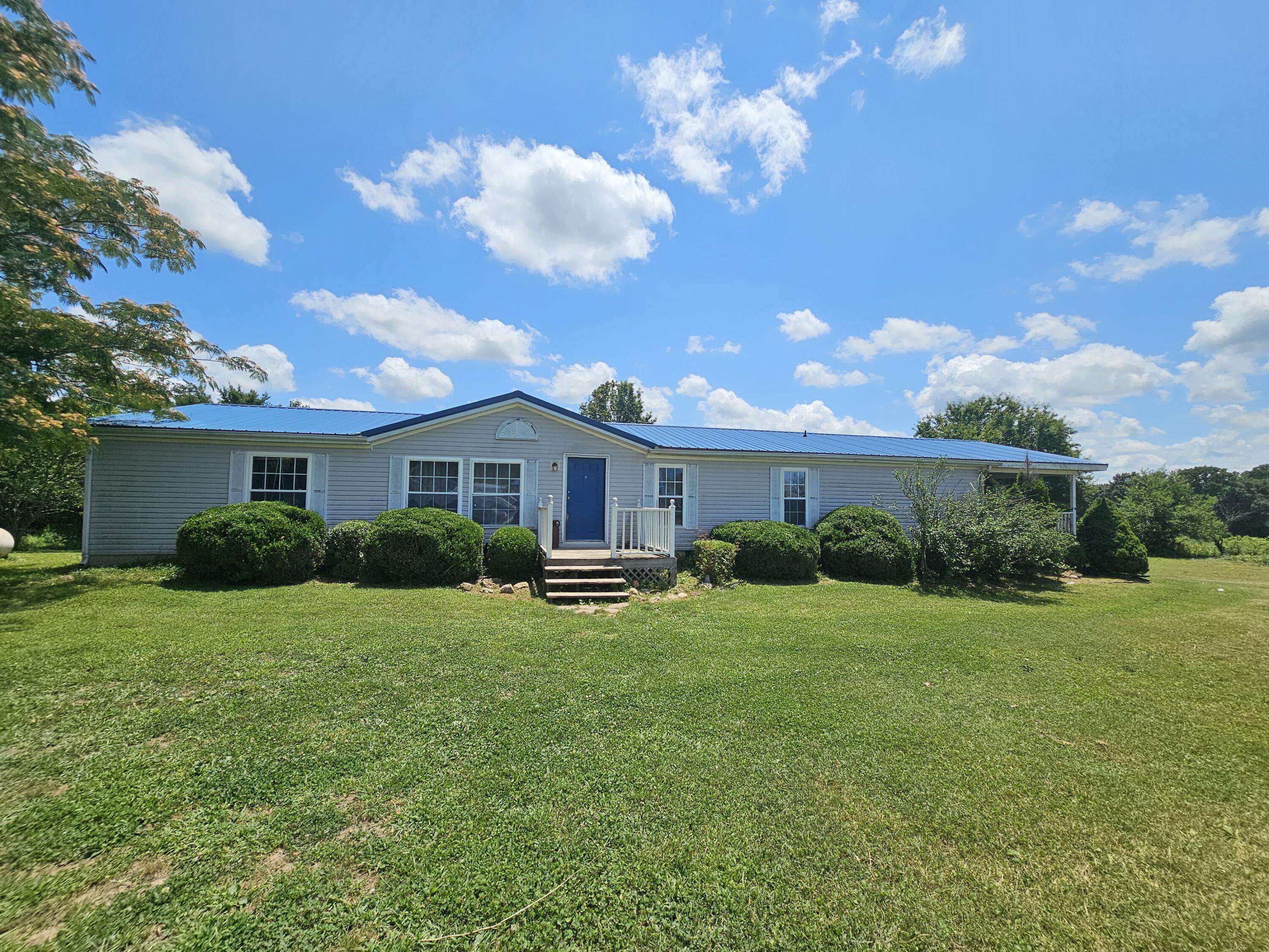 16868 Cedar RD, Phillipsburg, MO 65722
