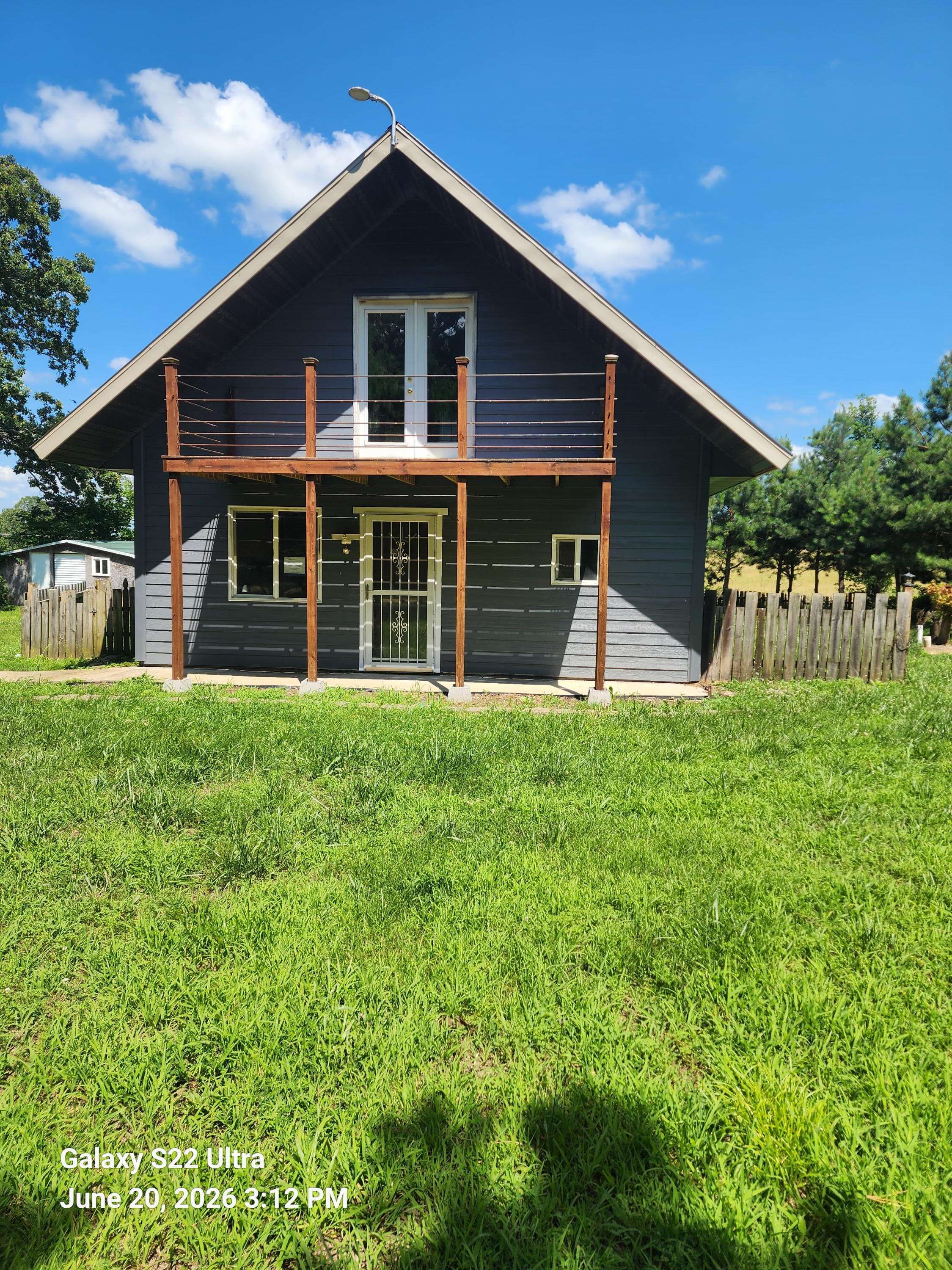 3702 County Road 4910, Willow Springs, MO 65793